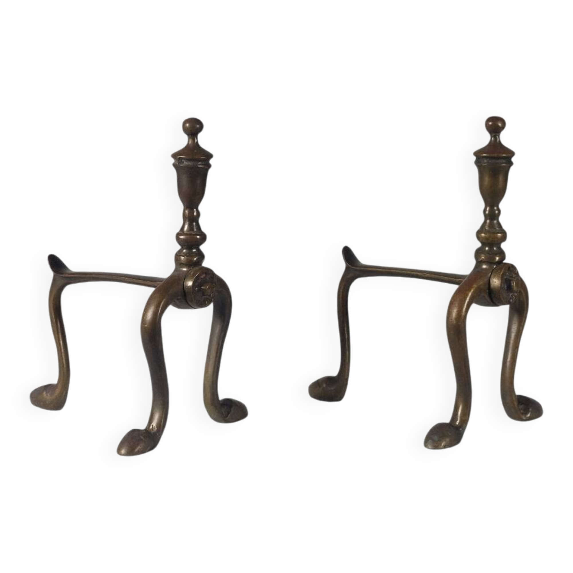 Paire de chenets en laiton au design zoomorphe vintage.