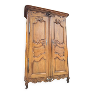 Armoire provençale de mariage en noyer nîmes xviii eme siècle
