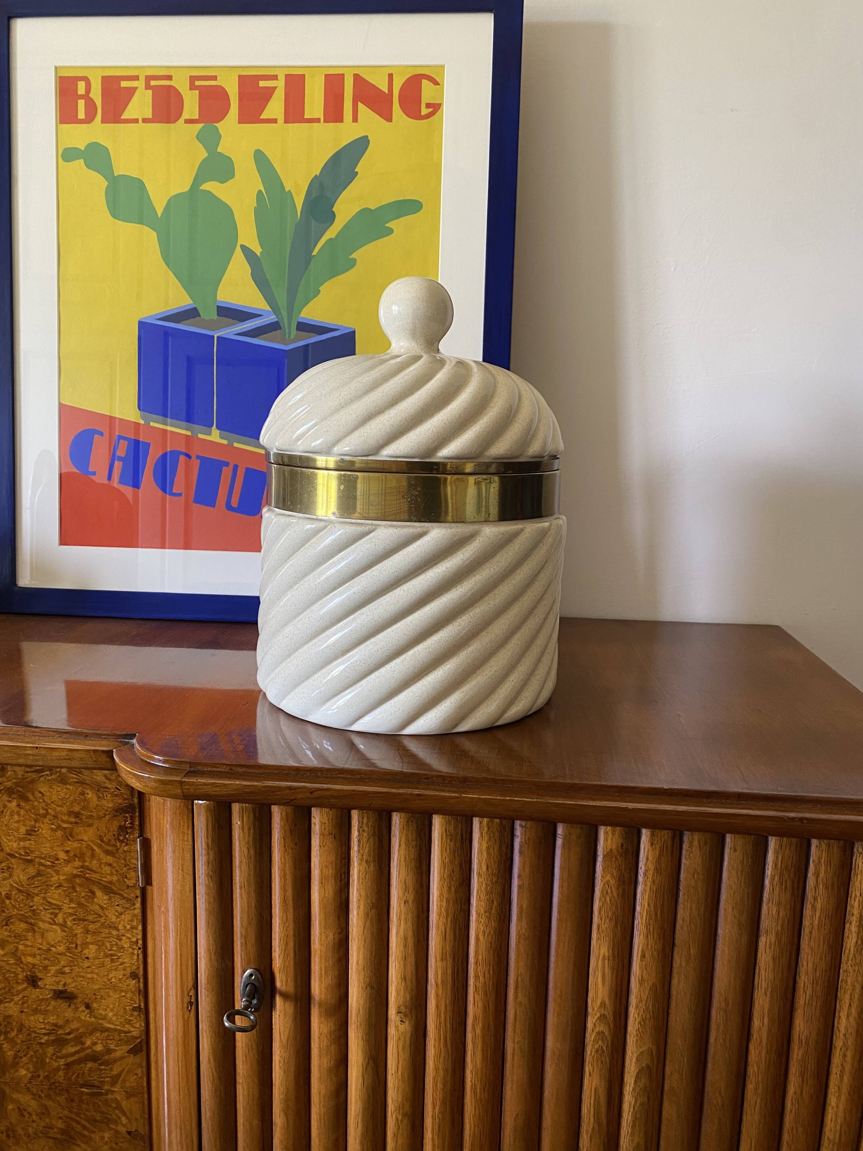 Tommaso Barbi, White Ice Bucket / jar, B Ceramiche Italy, ca. 1970