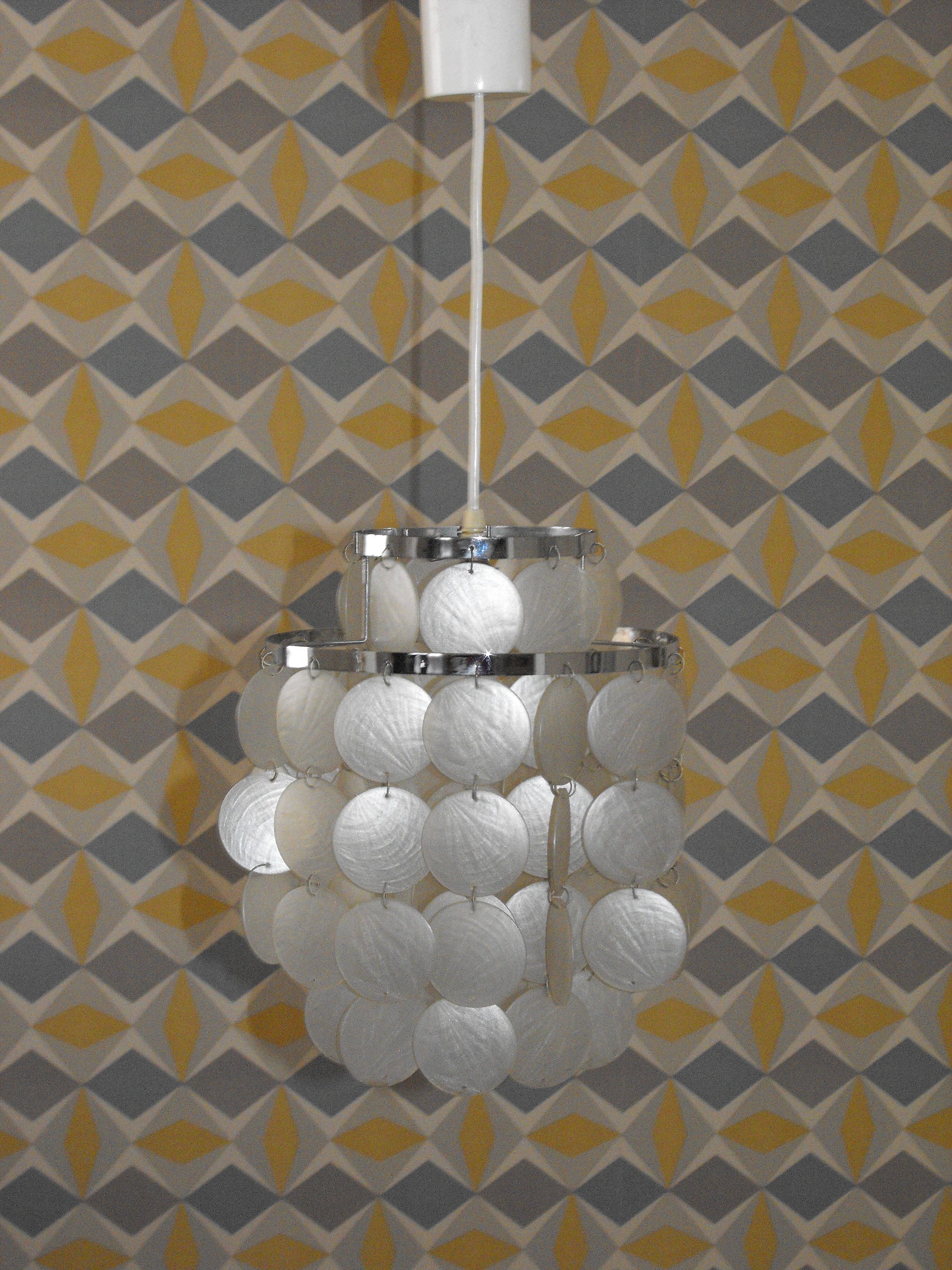 Mother-of-pearl chandelier 70s.