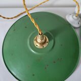 Pair of enamelled suspensions