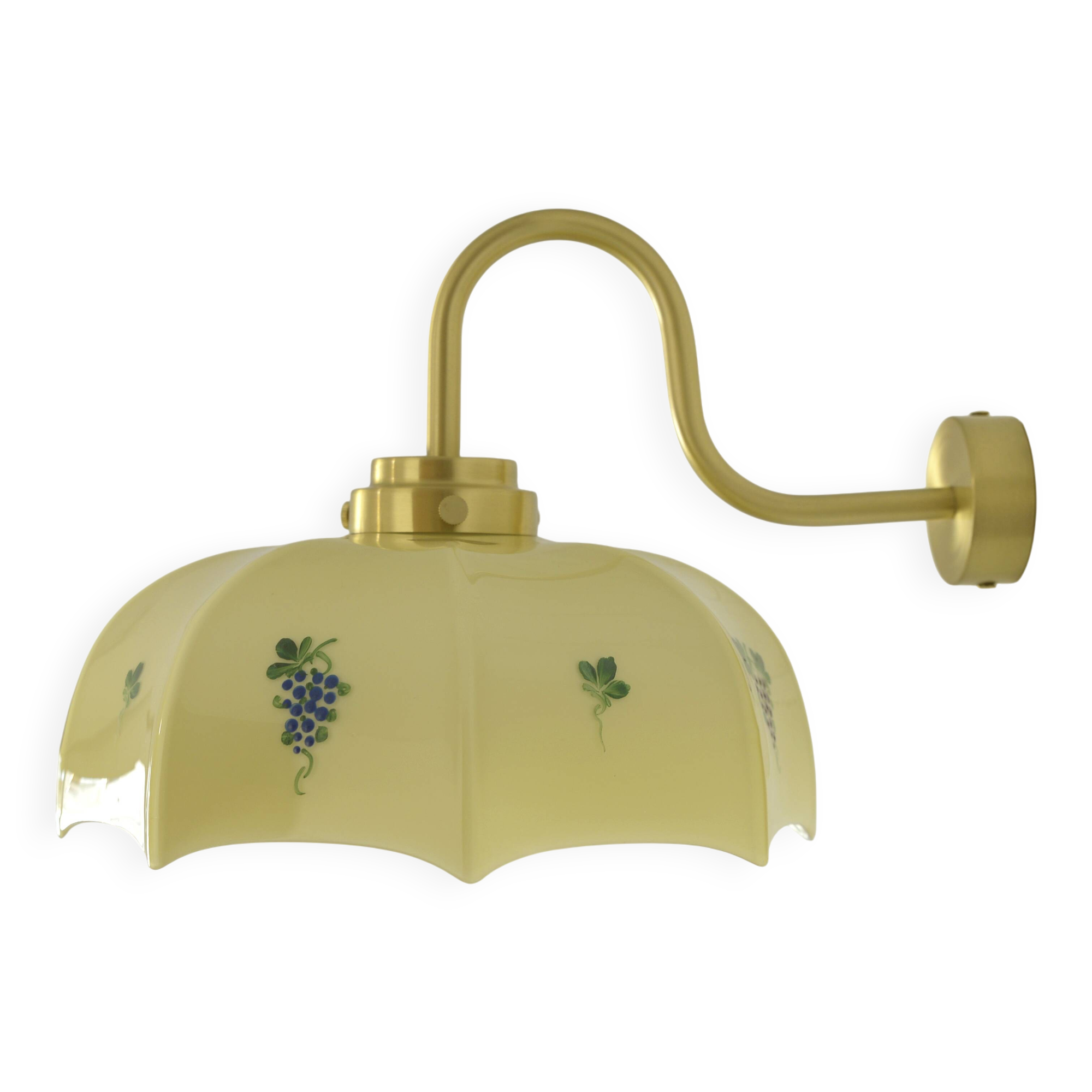 Applique murale vintage en verre beige, style années 1950, avec col de cygne et luminaire en laiton.
