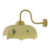 Applique murale vintage en verre beige, style années 1950, avec col de cygne et luminaire en laiton.
