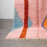 Handmade wool rug for your space, size 150 x 250 cm.