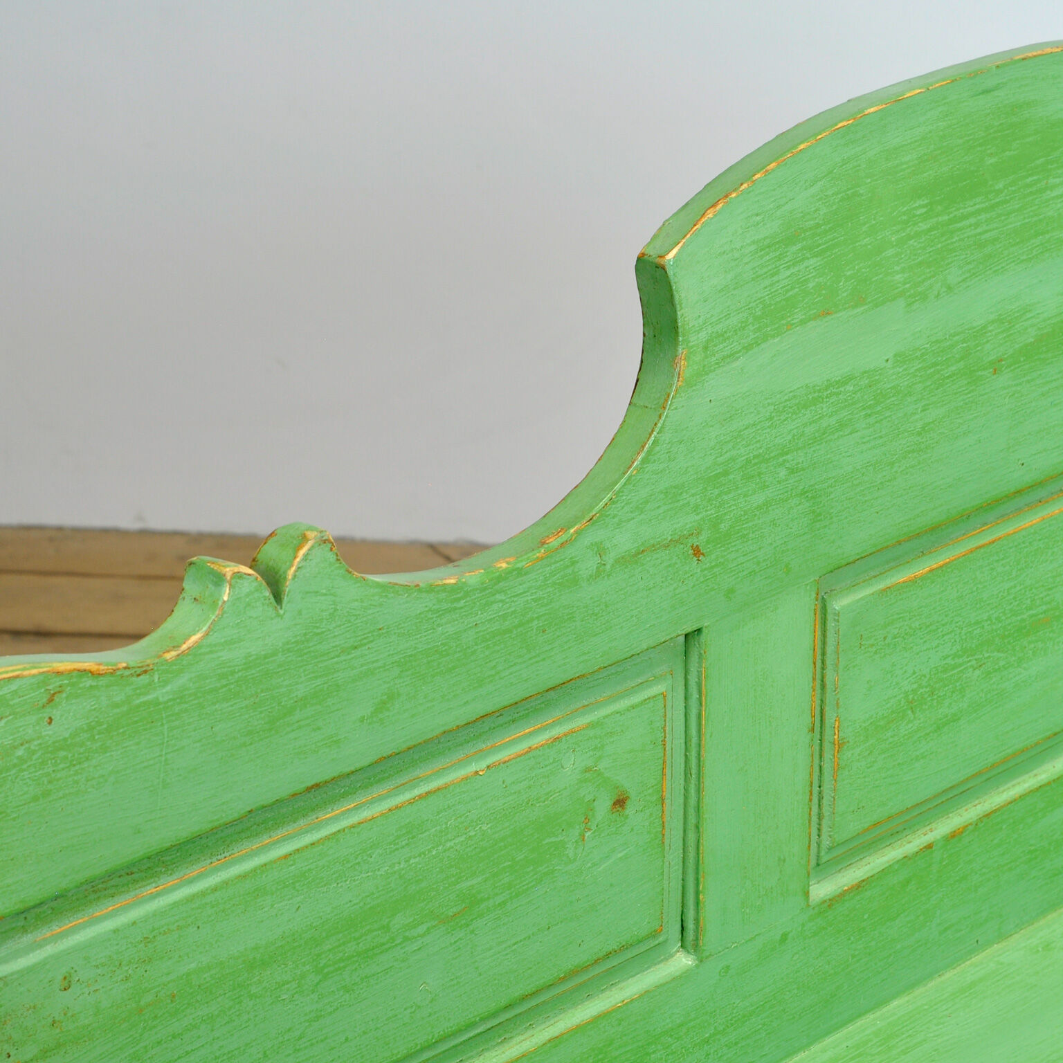 Antique pine bench, 1920s