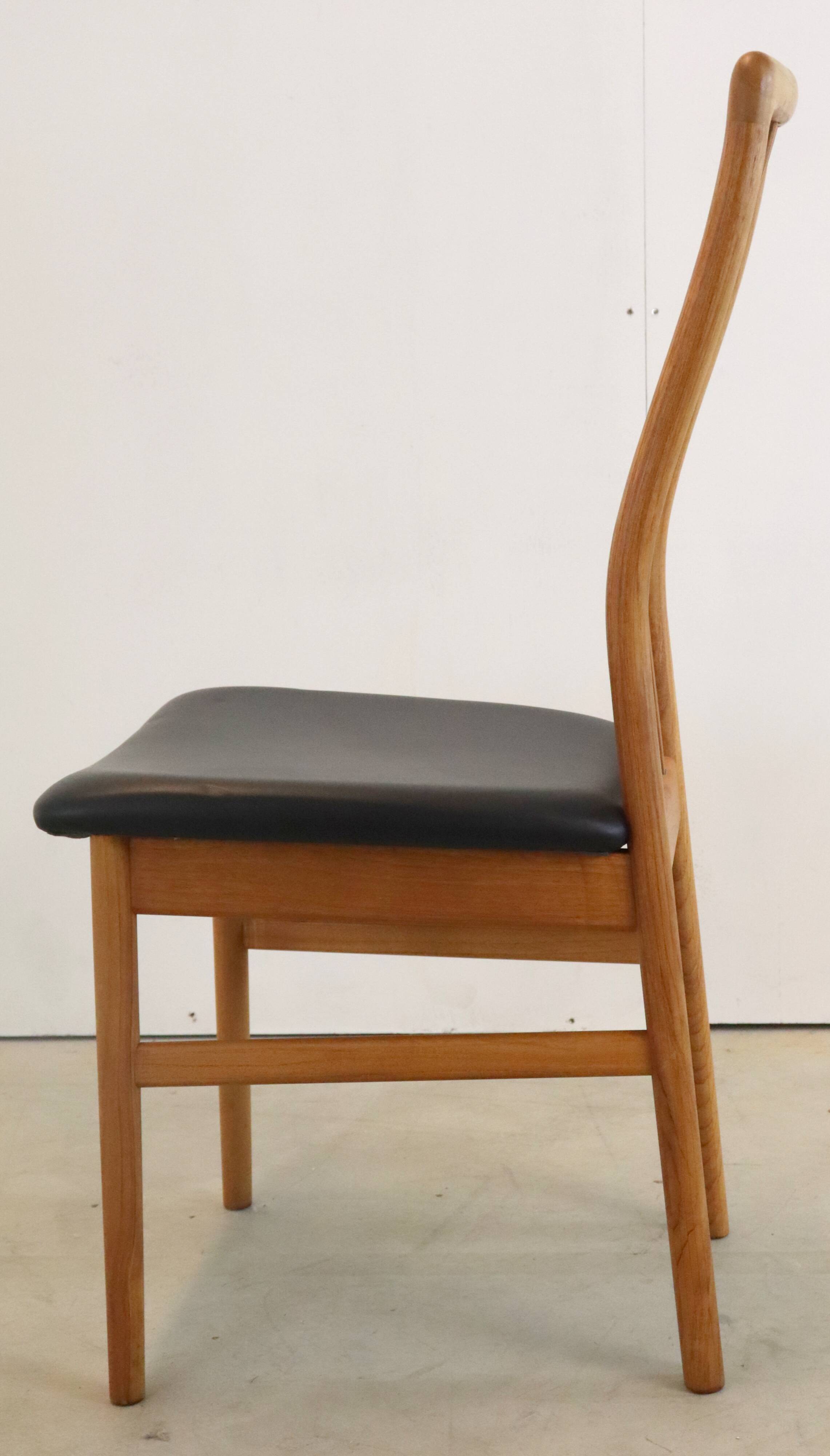 Set van 6 Kai Kristiansen voor Schou Andersen stoelen 'Lille Arden'