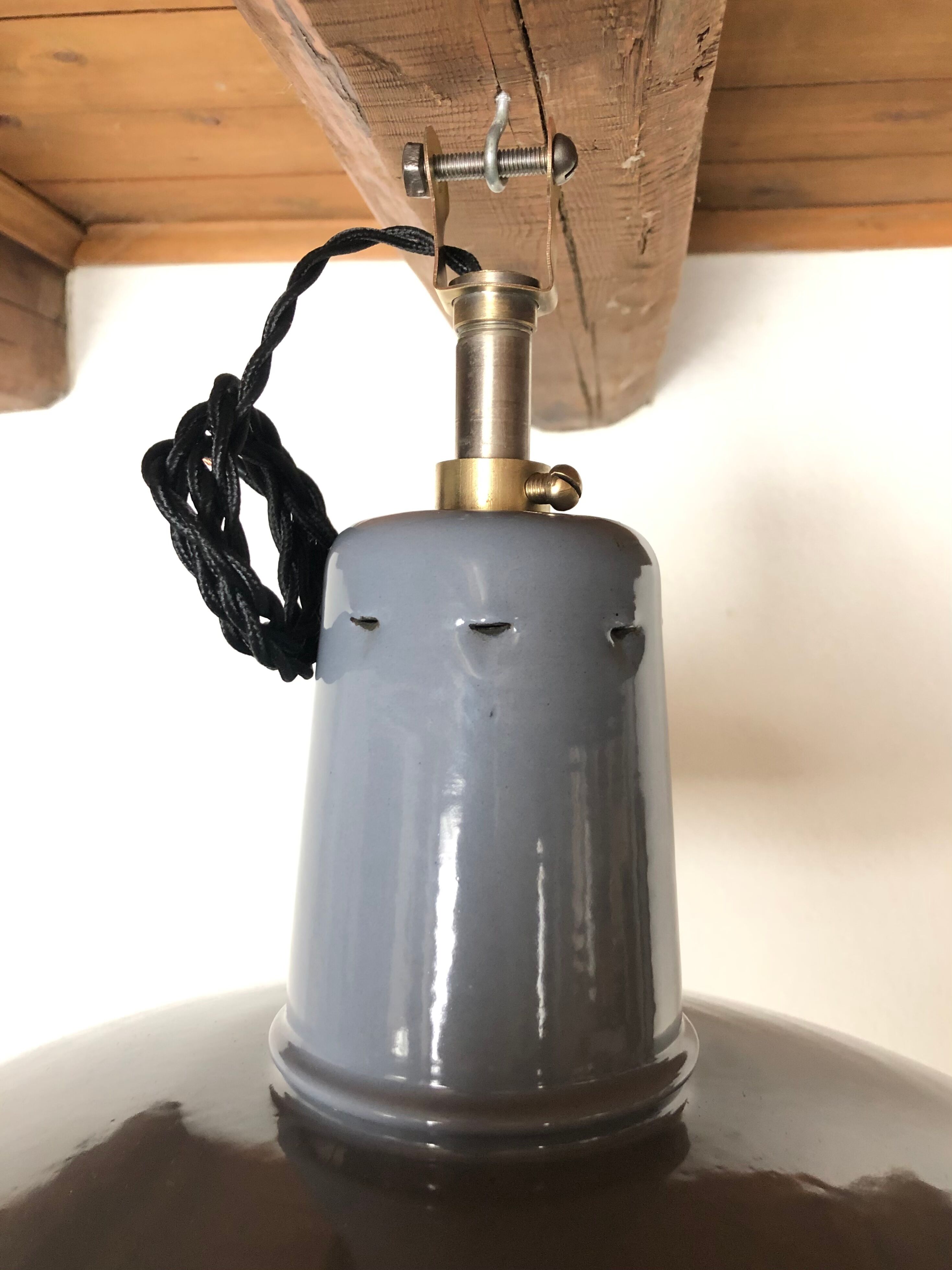 Pair of factory enamelled suspension lamp