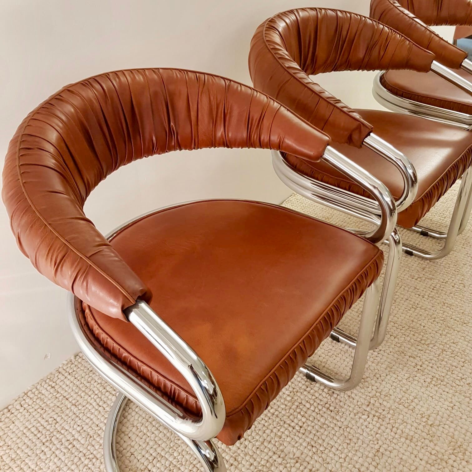 Set of 4 Giotto Stoppino chairs from the 1970s