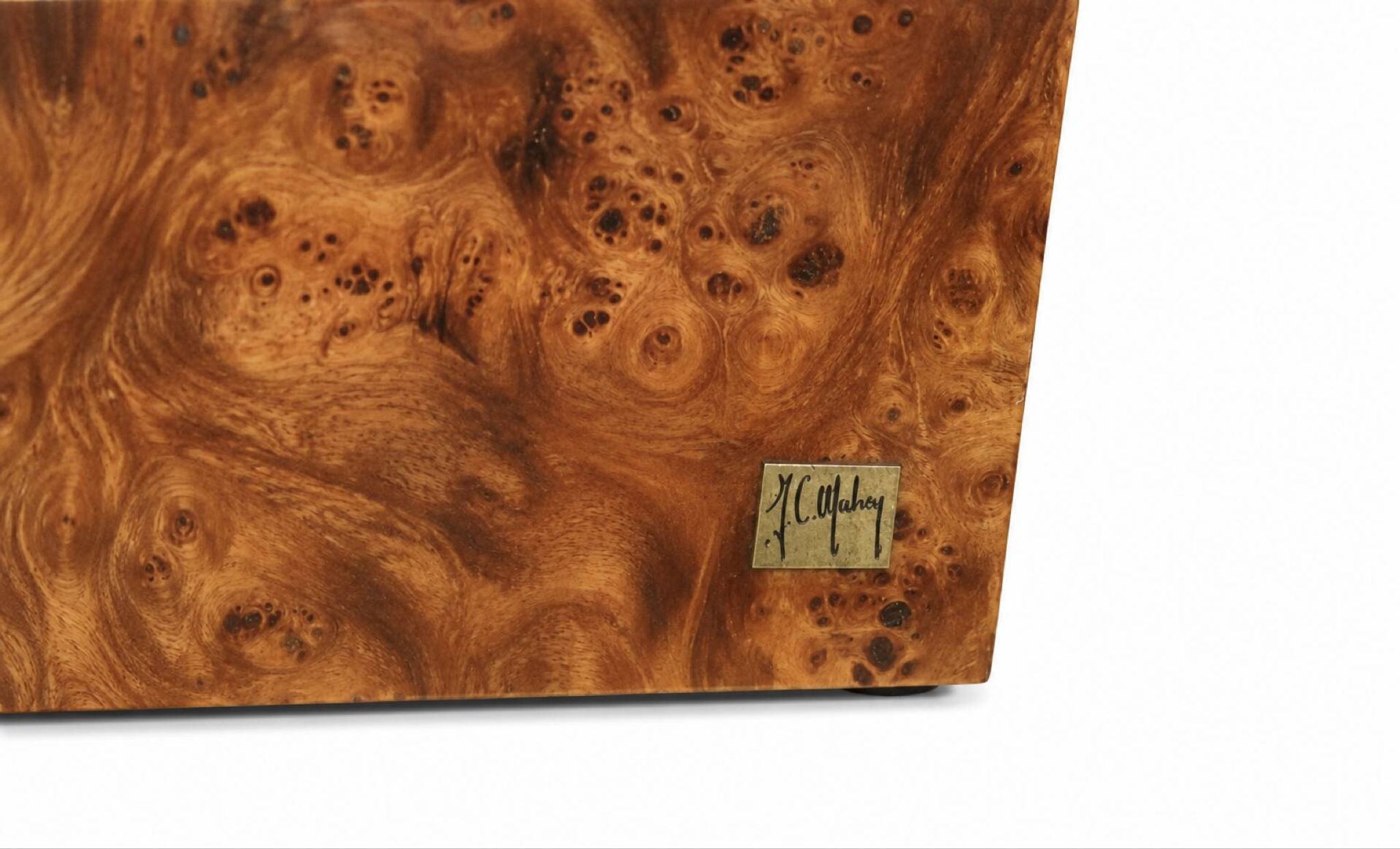 Vintage coffee table in elm burl signed Jean-Claude Mahey, 1970s.