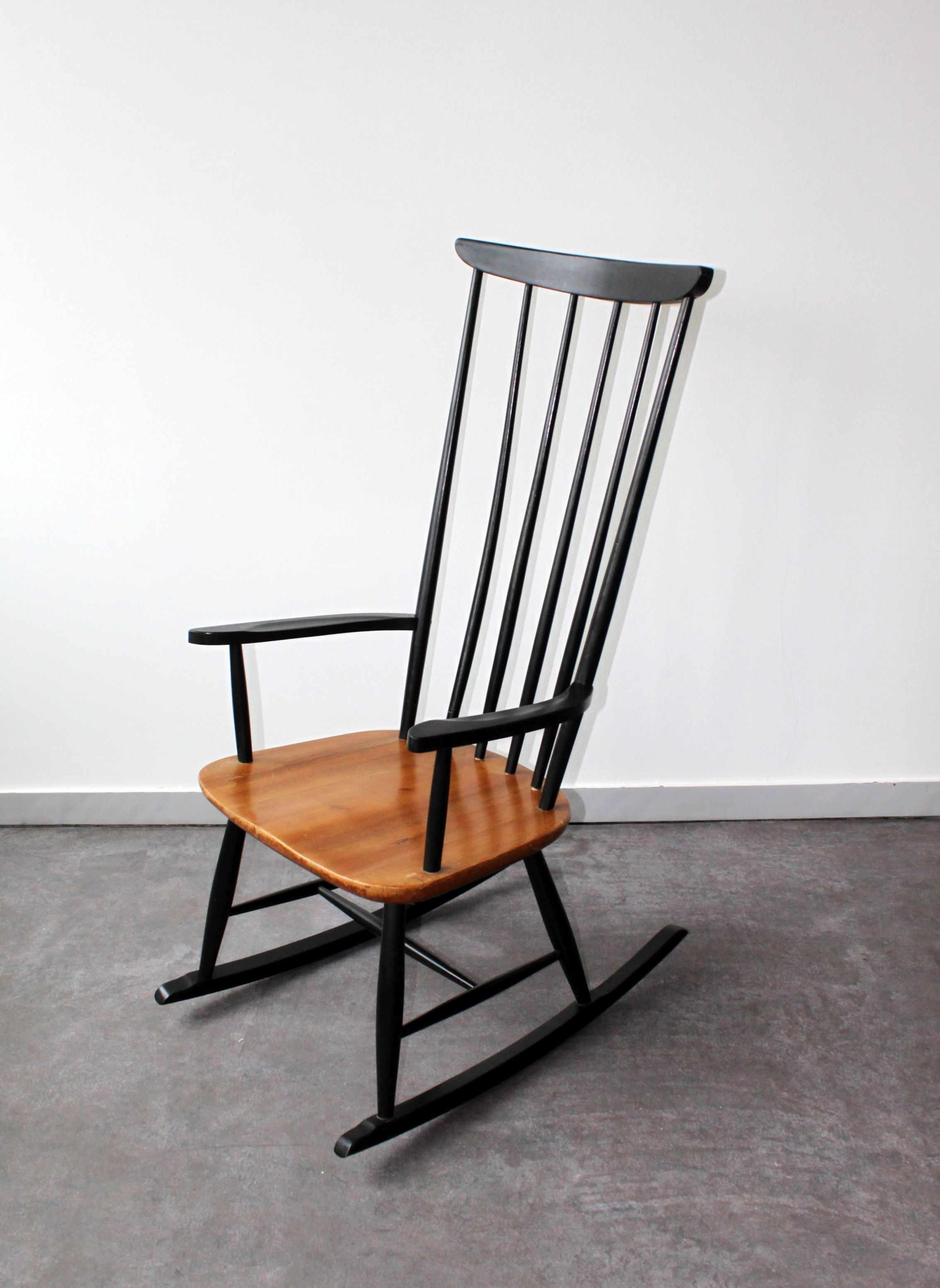 Rocking chair, mid-20th century