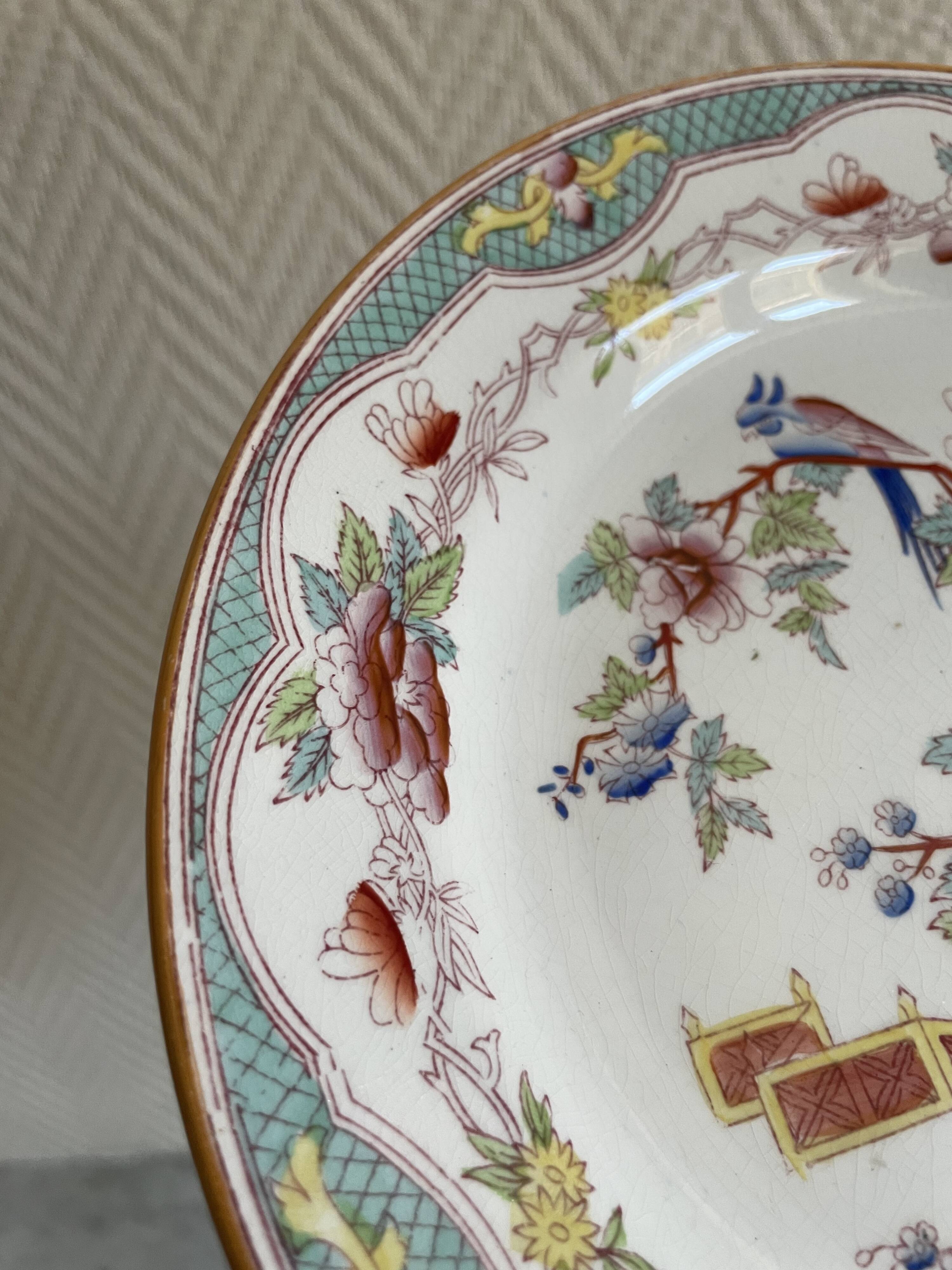 Small plate from the Maastricht Nanking ceramic company