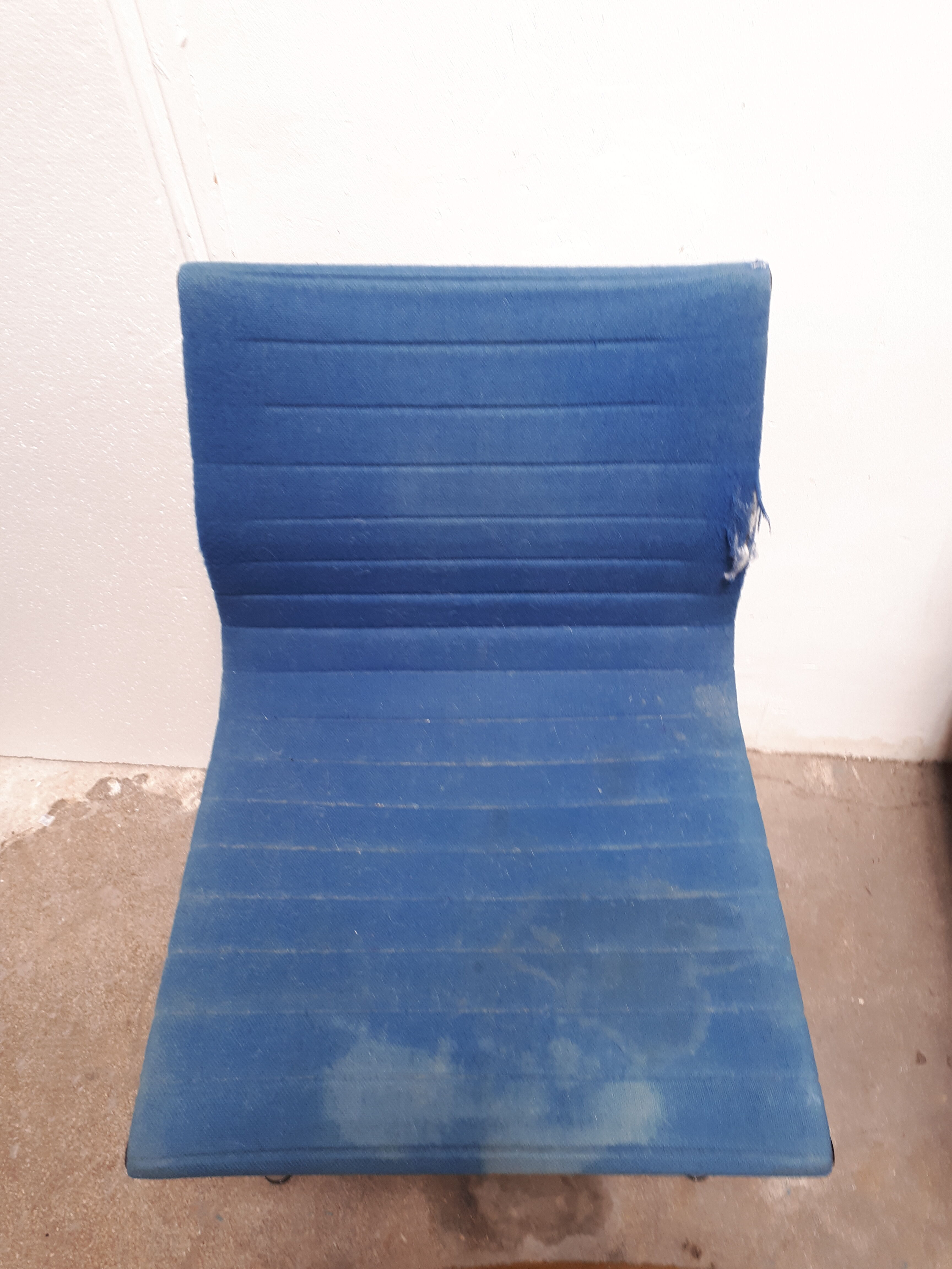 Office chair living room eames ea 106 aluminum group vitra vintage 80s