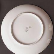 12 Space Age dinner plates from the 70s in porcelain from the Manufacture Royale De