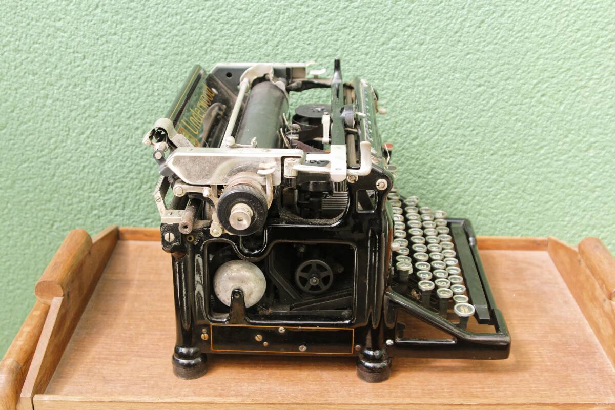 Underwood Typewriter No.5
