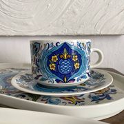 Villeroy and Boch Izmir model large cup breakfast set