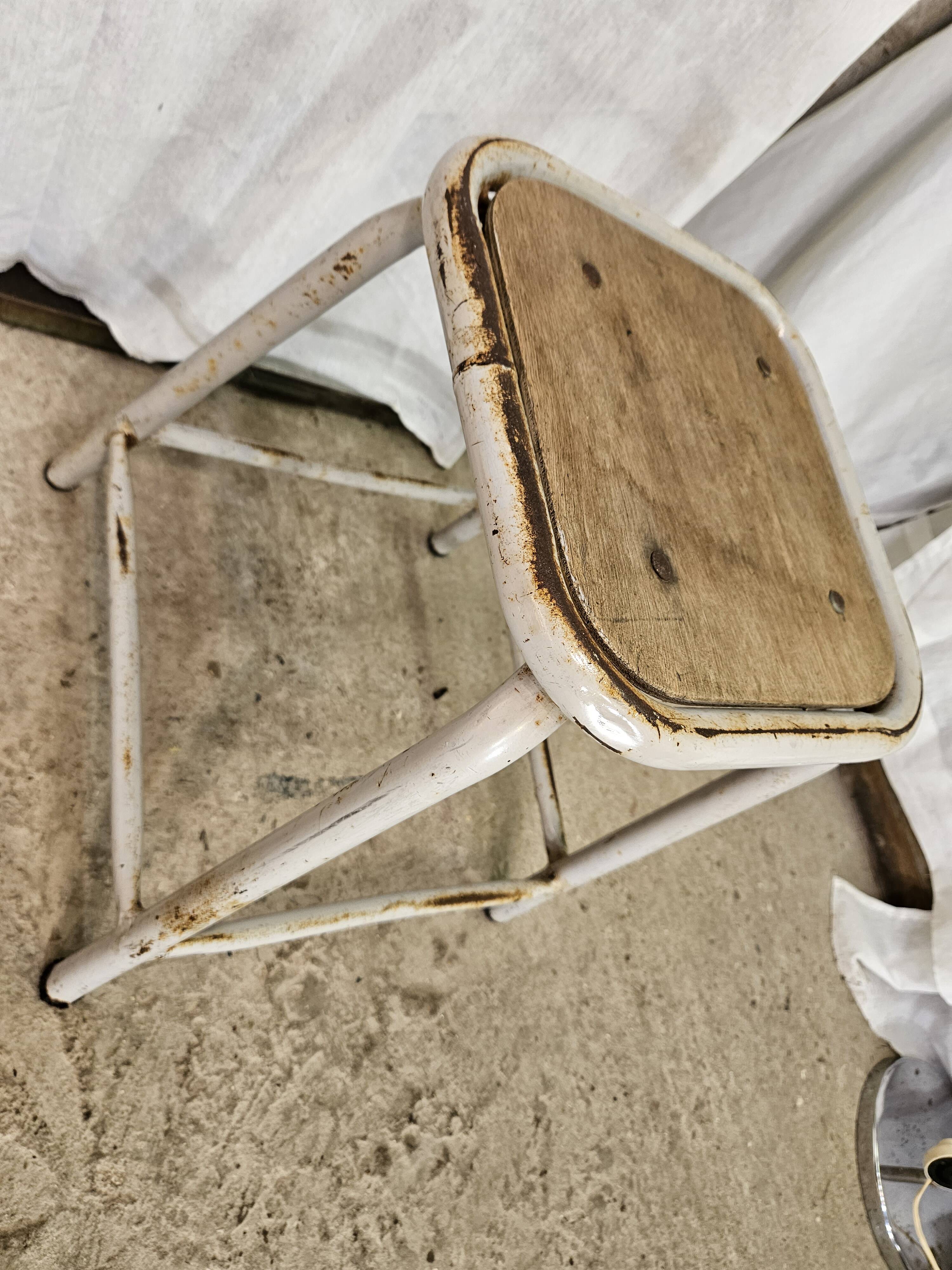 1960 Mullca stool