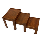 Lot de 3 tables d'appoint gigognes vintage en bois de pin des années 60