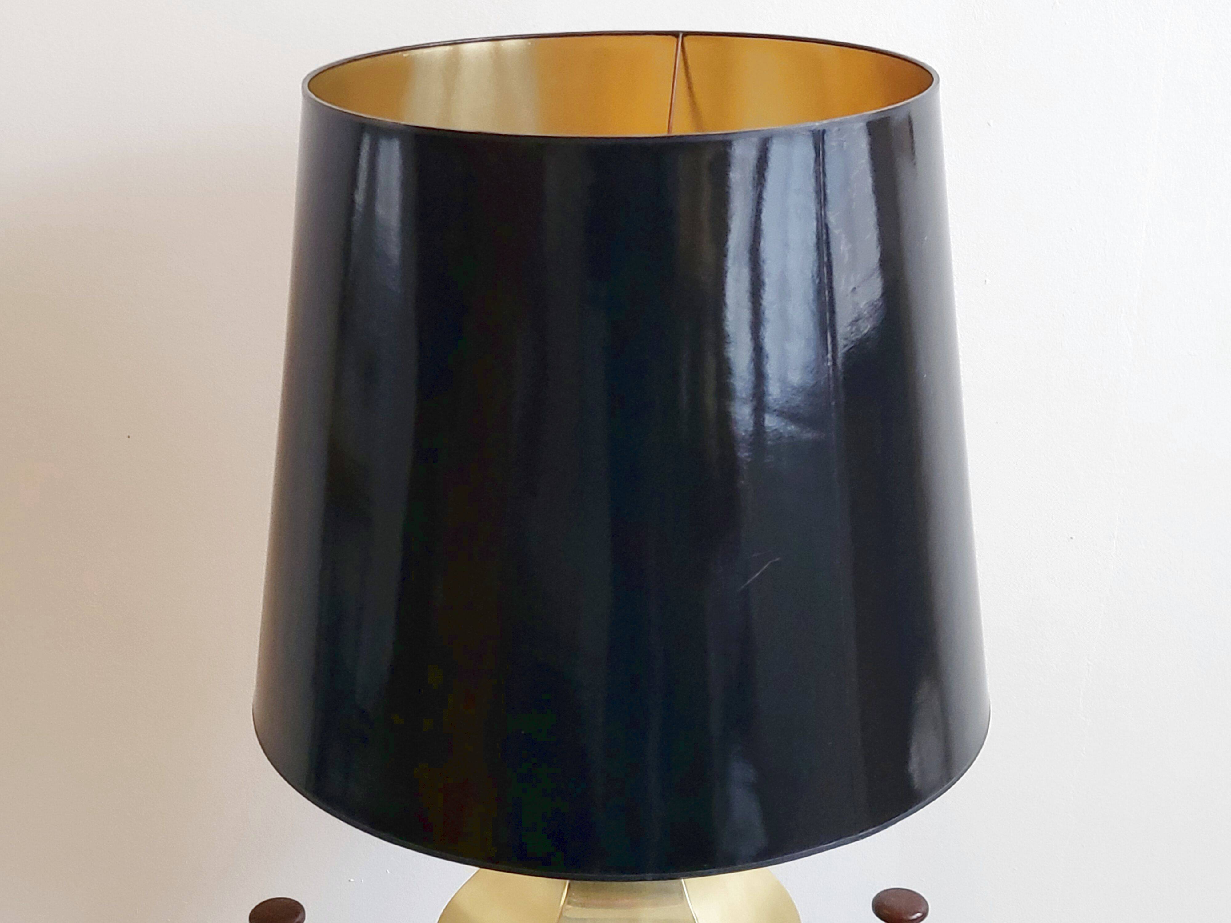 Vintage 1970 lamp in gold metal