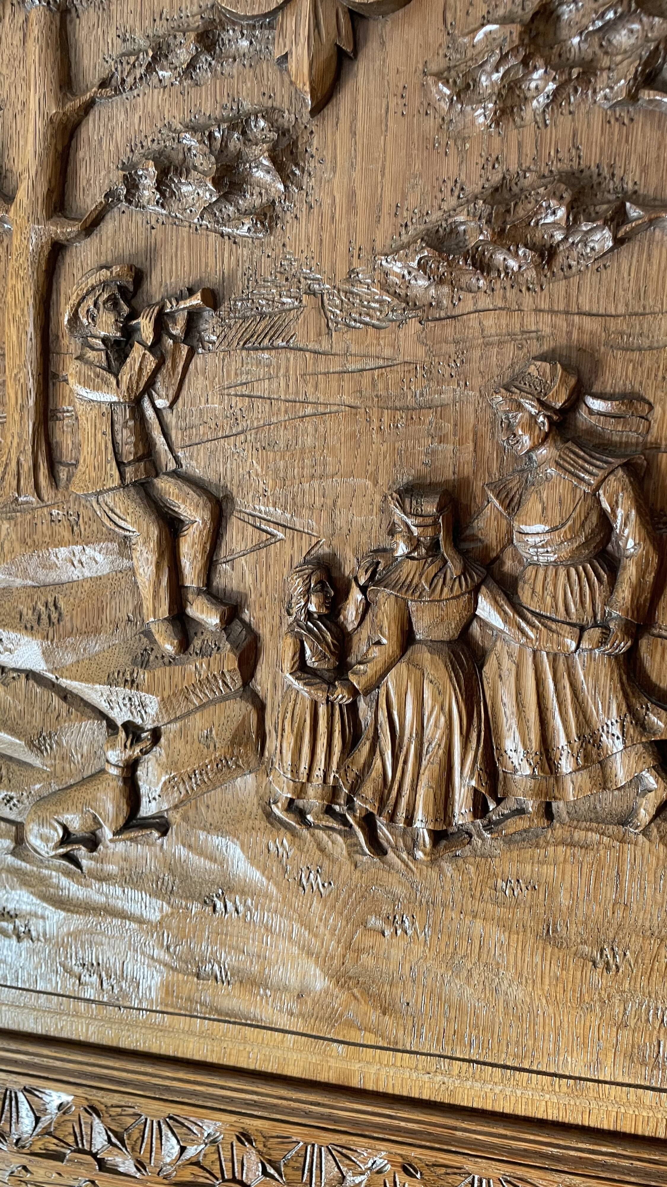 Superb Breton buffet finely carved