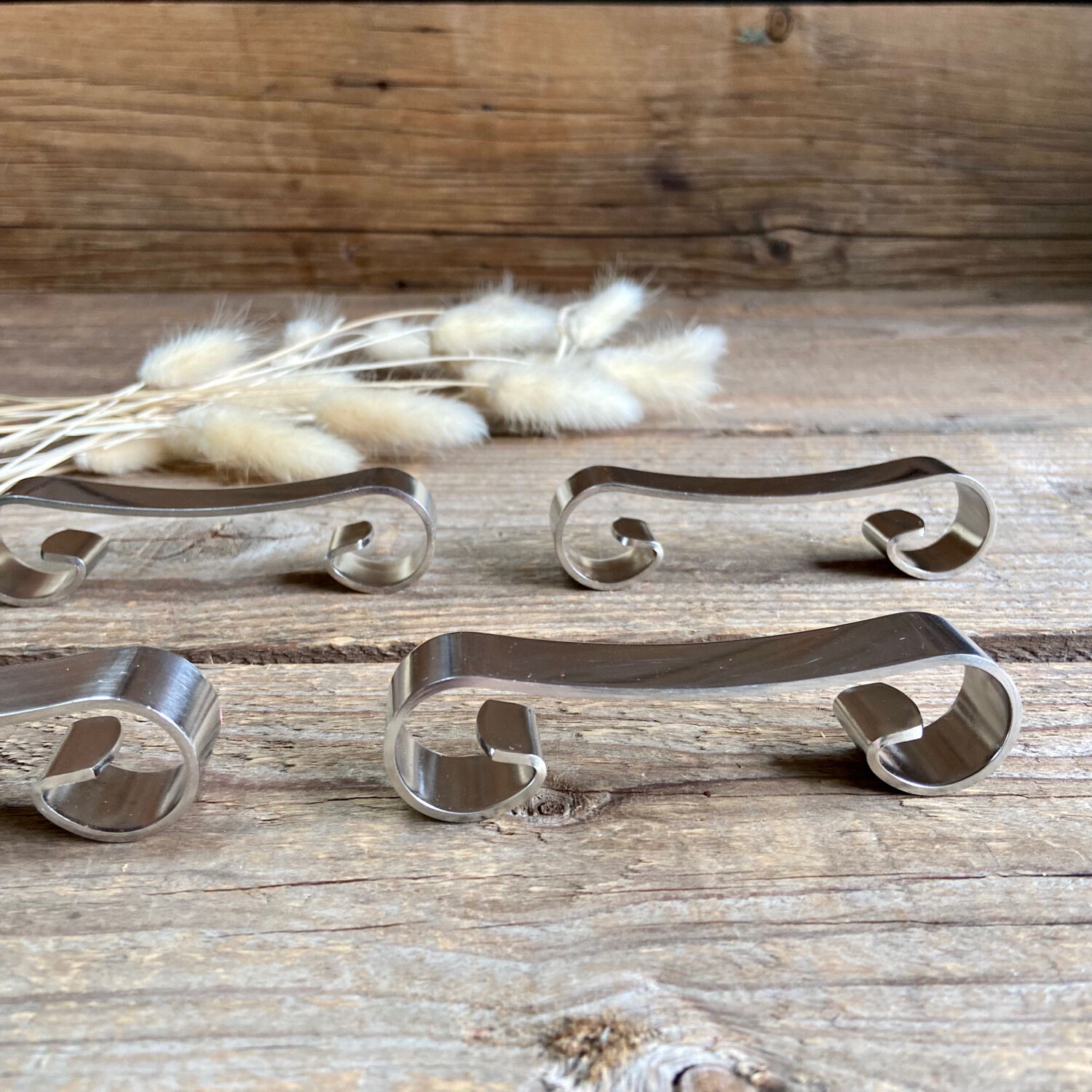 6 vintage knife holders