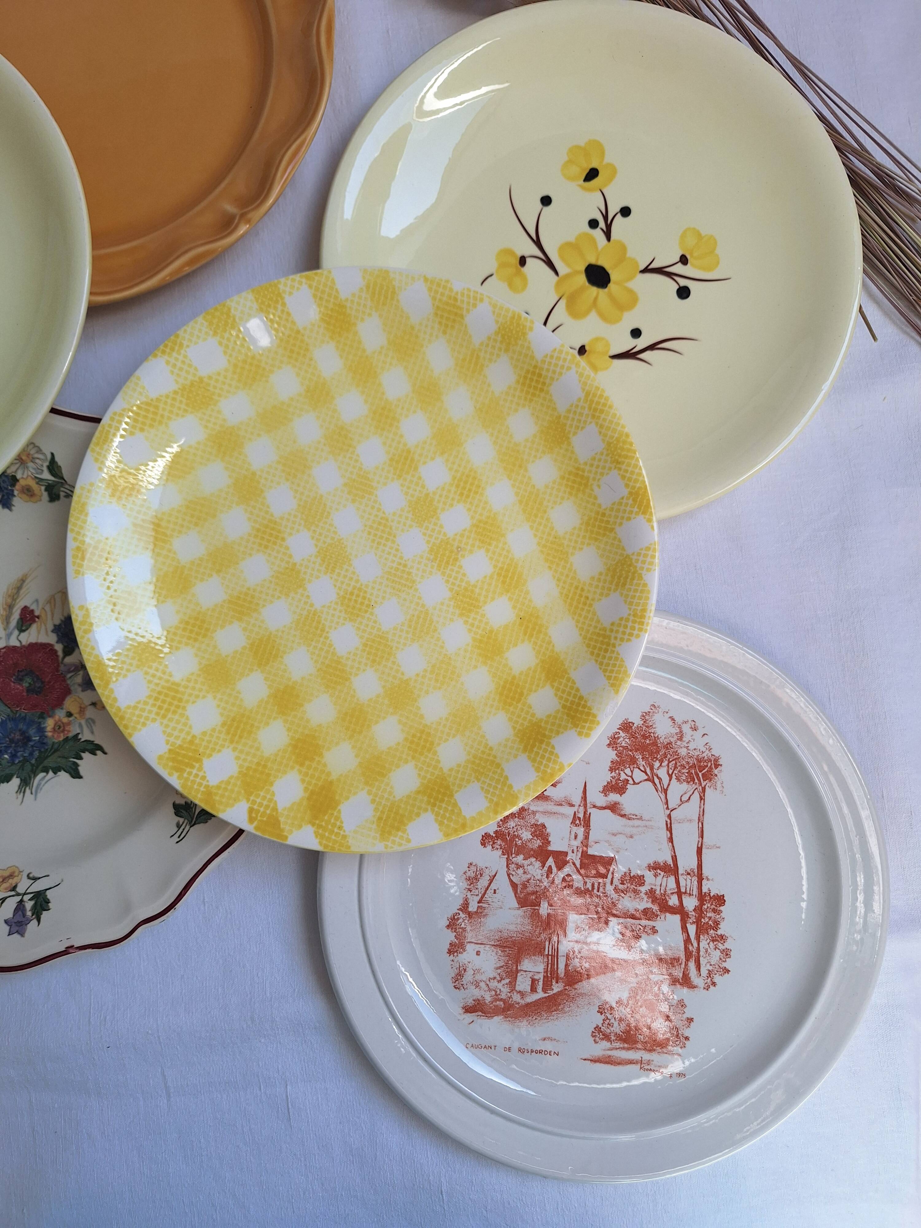 Vintage yellow orange and white dinner plates