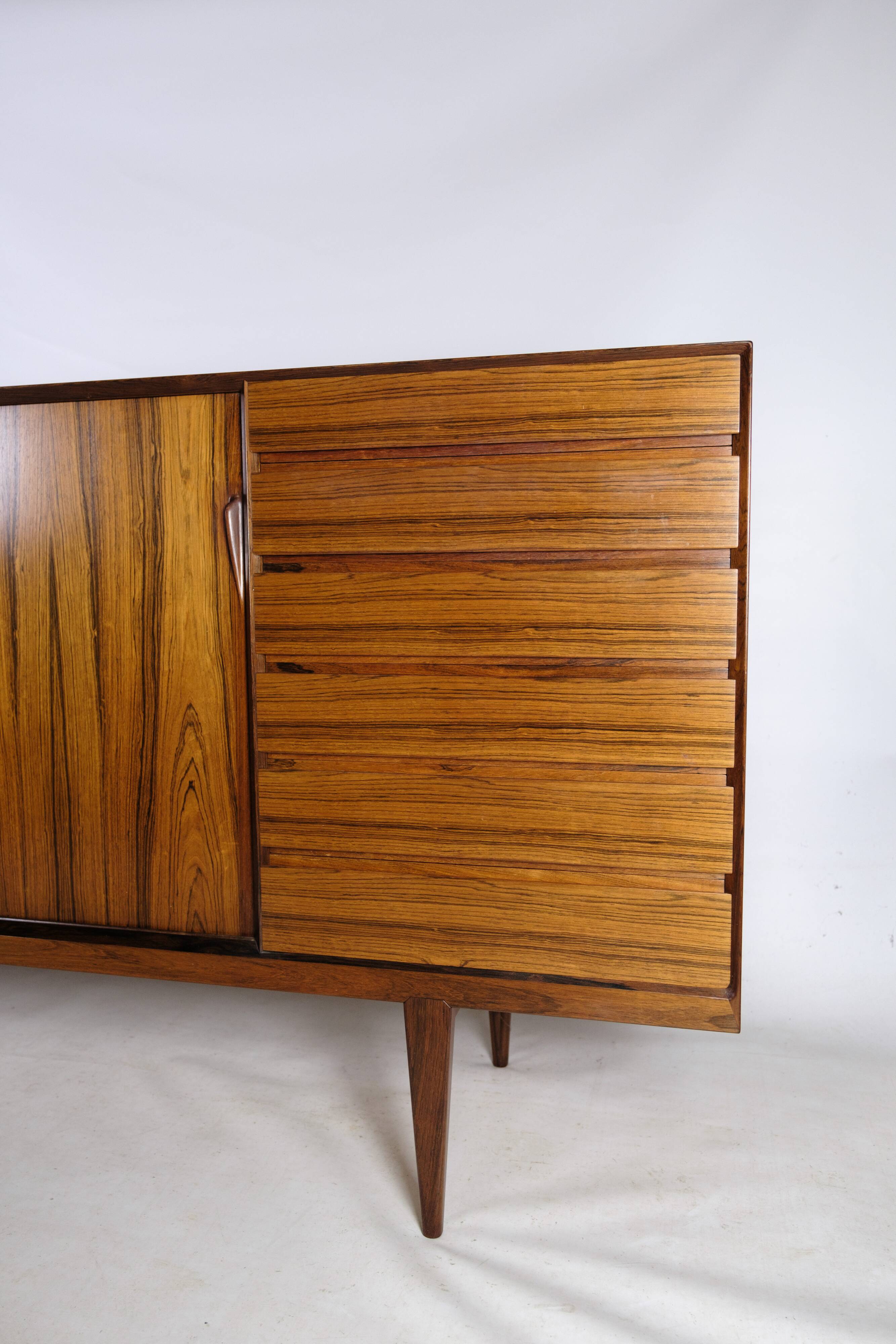 Buffet en palissandre par henry r. hansen