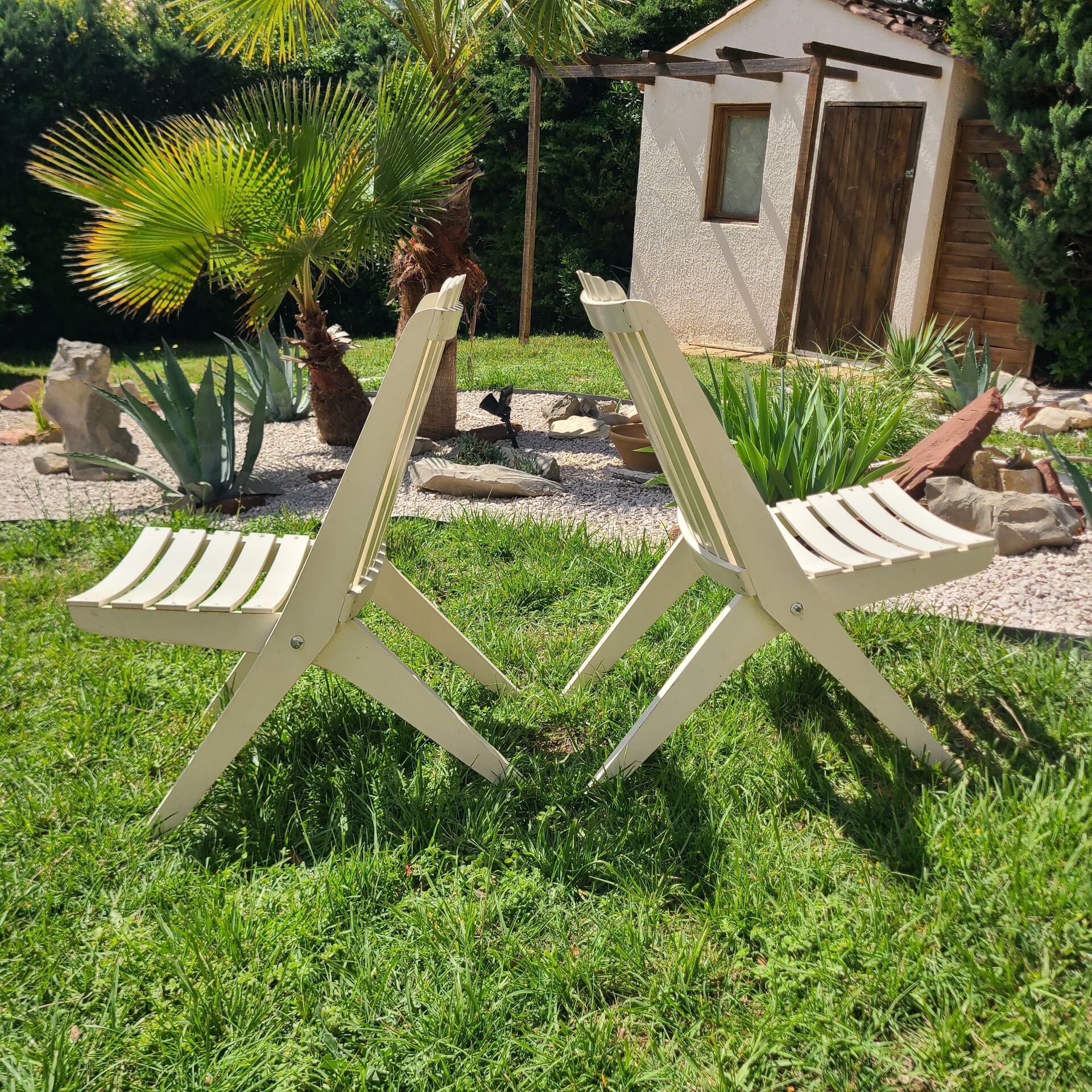 Vintage 1970s folding garden chair