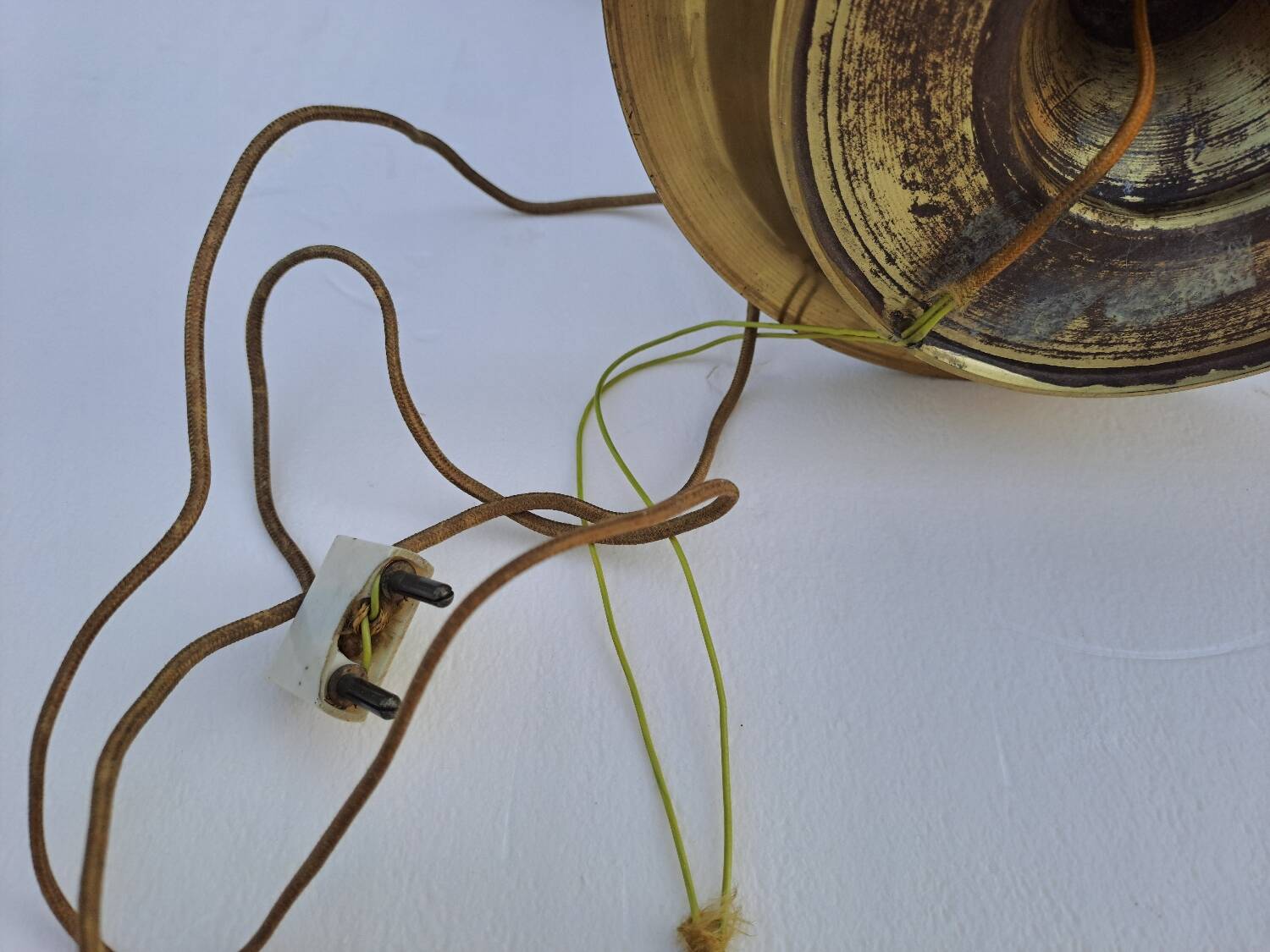 Empire style bouillotte lamp in bronze and sheet metal