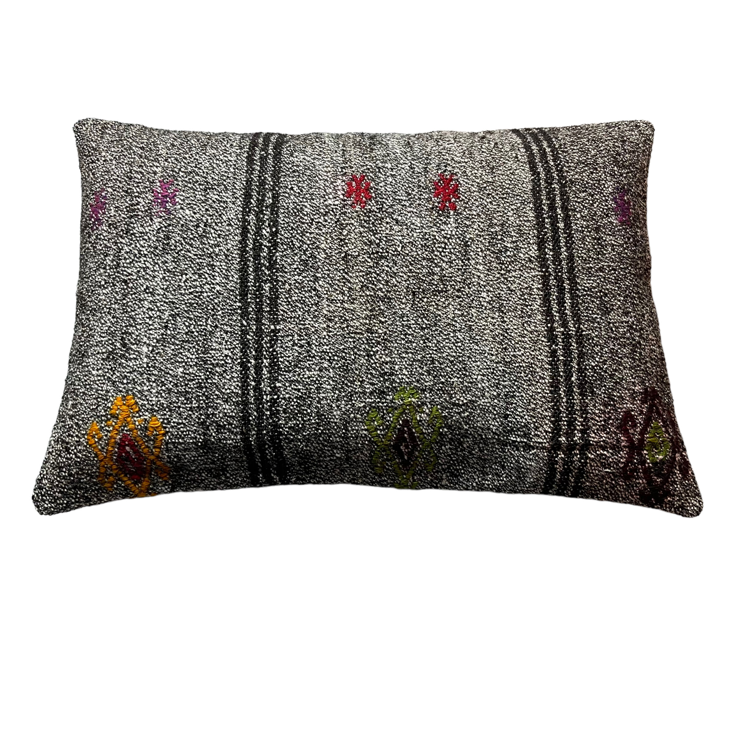 Vintage turkish handmade cushion cover 40 x 60 cm