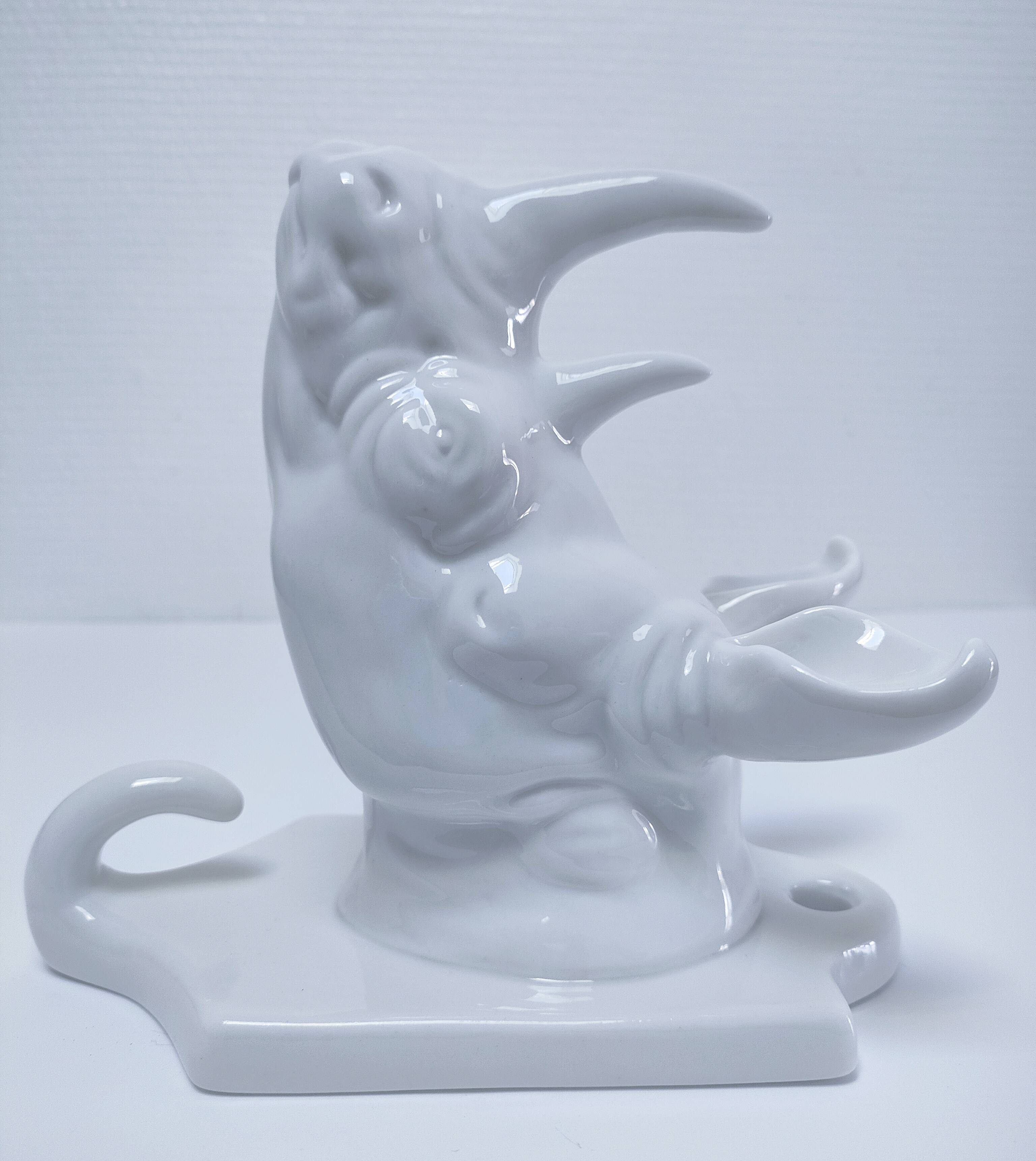 Porcelain rhinoceros design coat rack