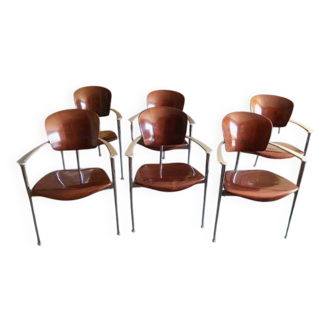 Chaises « Andrea » du designer espagnol Josep Lluscà