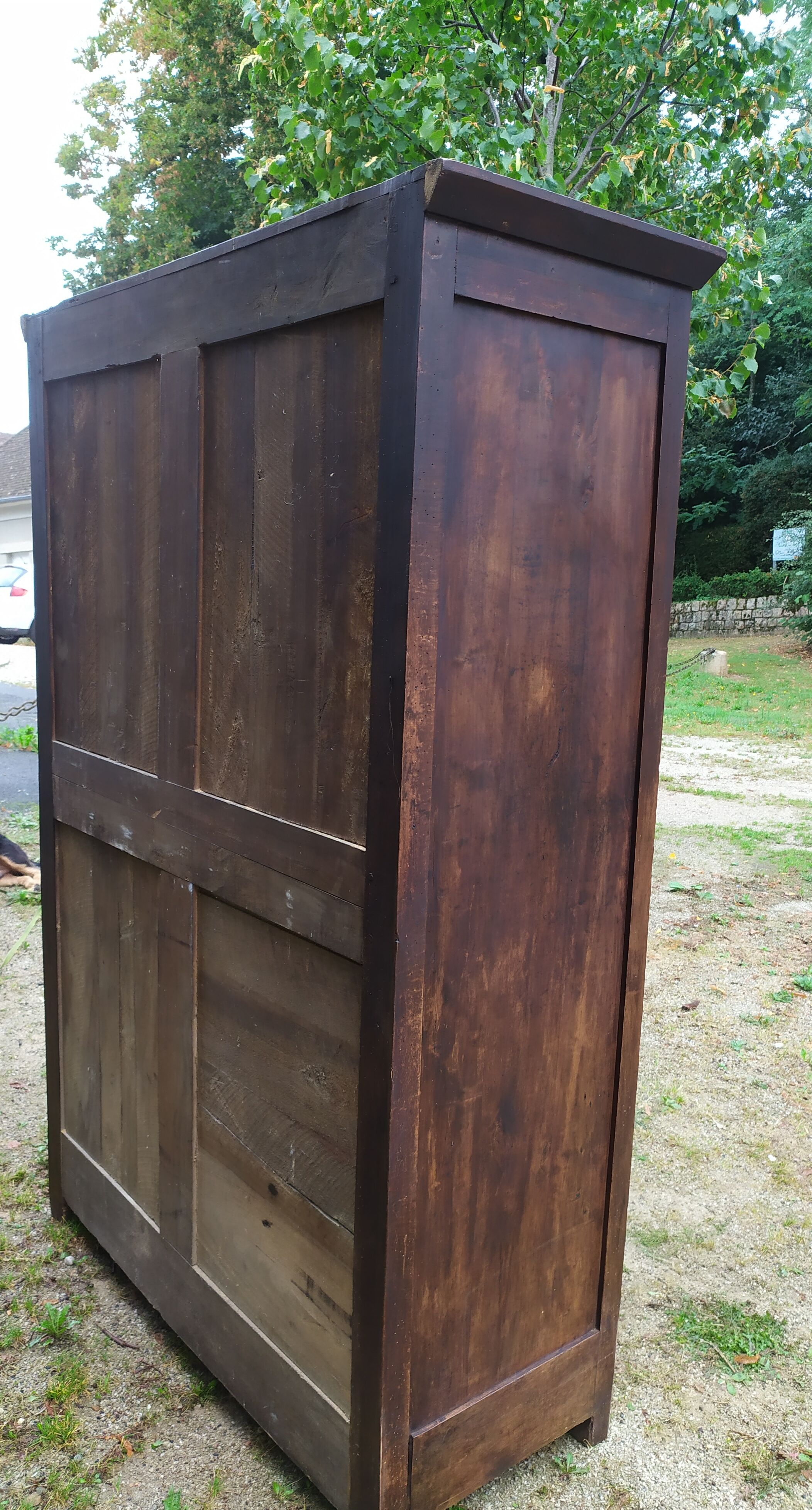 Armoire de ferme
