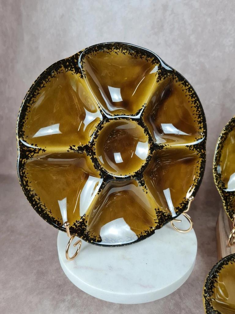 Set of 8 Gien oyster plates, magnificent vintage service.