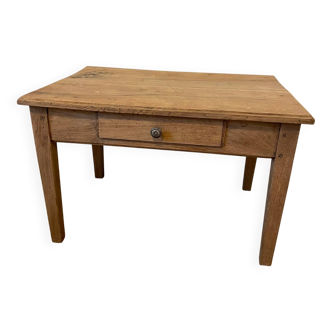 Farmhouse coffee table in solid oak with drawer — rustic style / ca