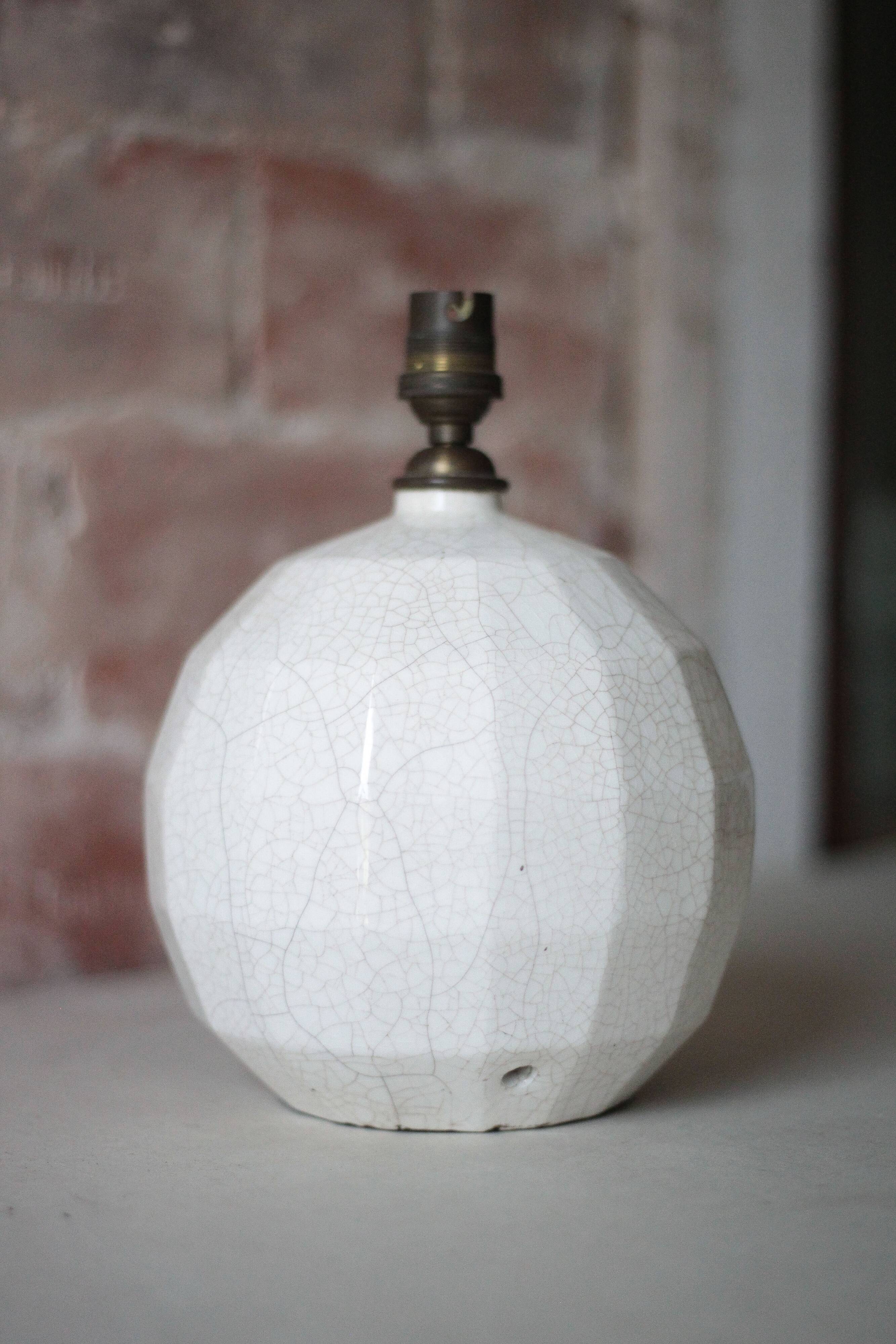 Cracked ceramic Art Deco lamp, table lamp, geometric design.