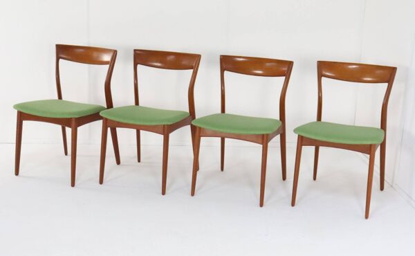 Ensemble de 4 chaises de salle à manger R. Borregaard pour Viborg