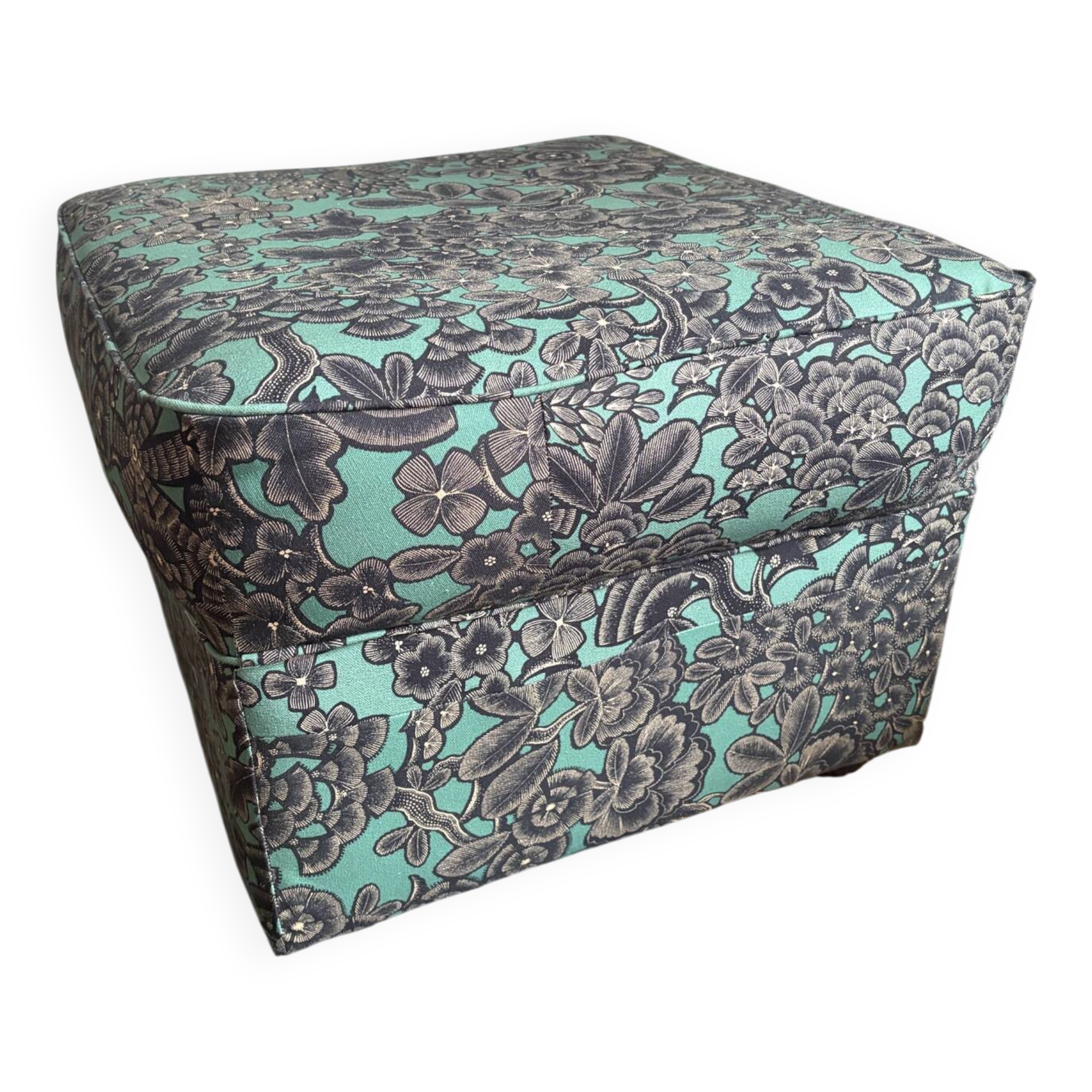 Upholstered pouffe