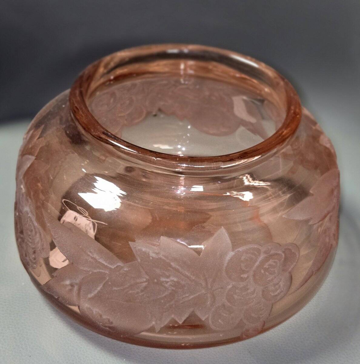 Legras: very important glass vase with acid-etched patterns.