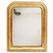 Ensemble de deux petits miroirs Louis-Philippe français dorés rouge du XIXe siècle