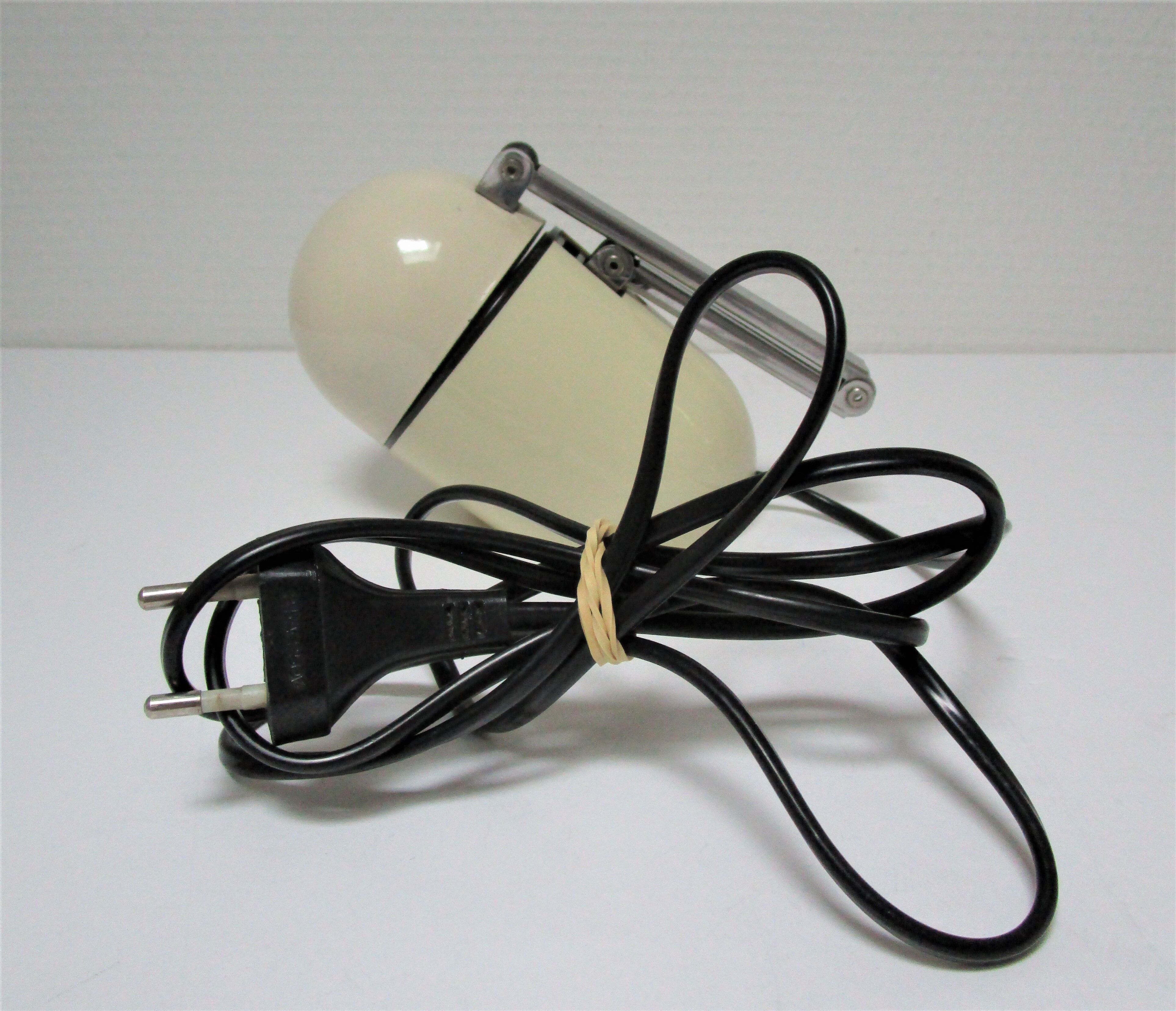 Capsule lamp kreo lite space age design 70s