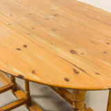 Scandinavian pine gateleg table 1970s