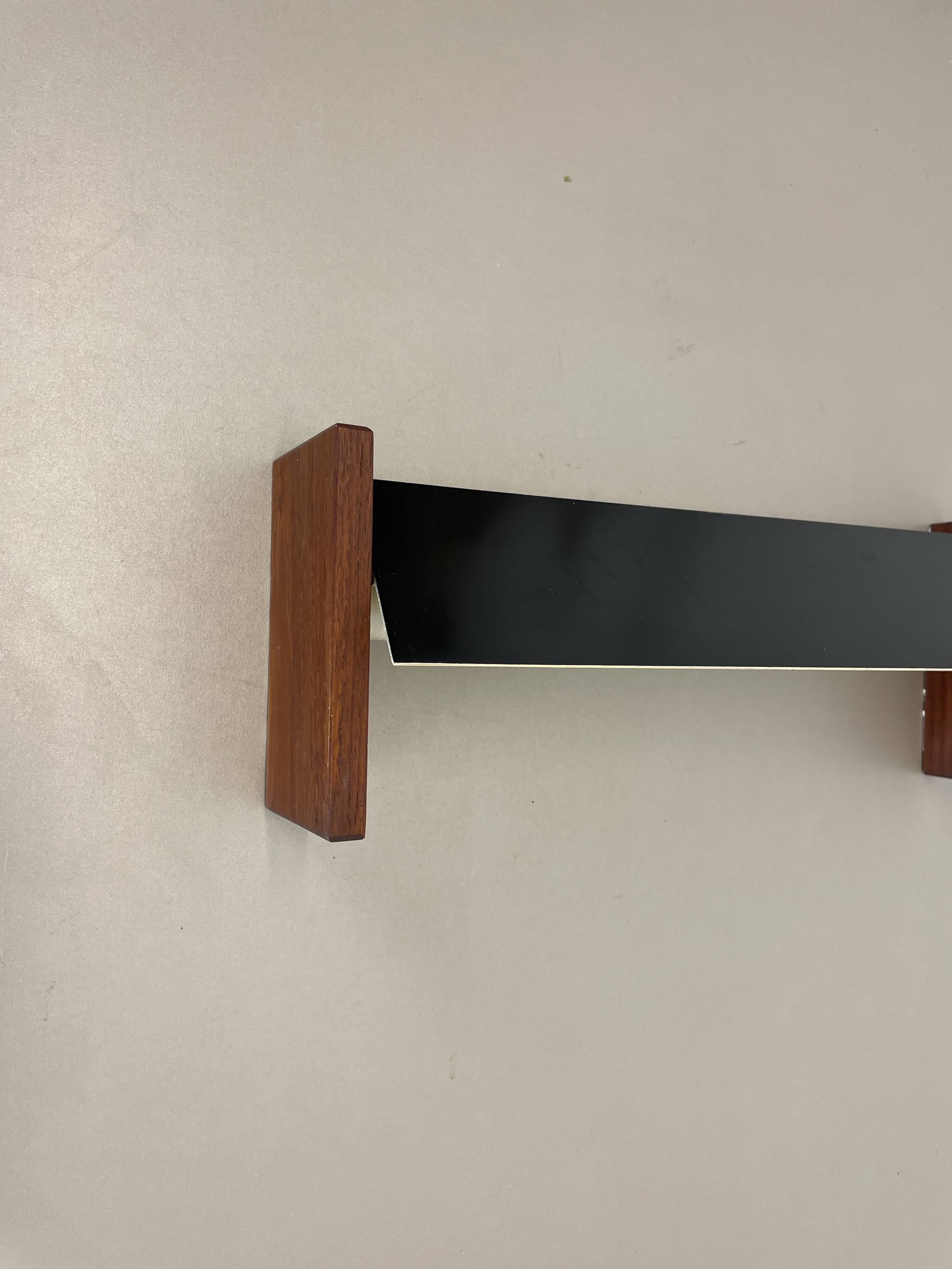 cubic Large 38cm Teak and Metal adjustable wall light element, Germany 1950s