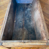 Table basse en bois avec rangement intérieur