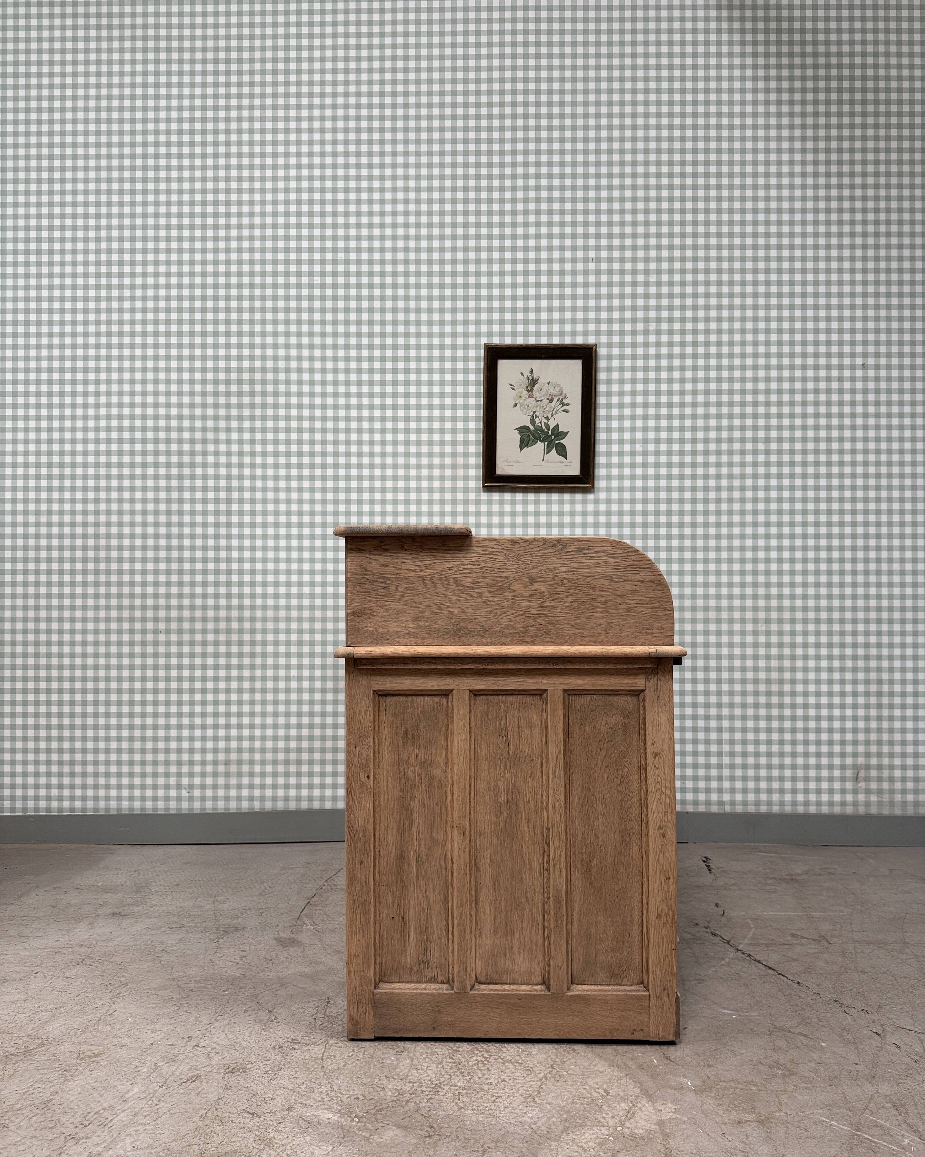 American cylinder desk (renovated)
