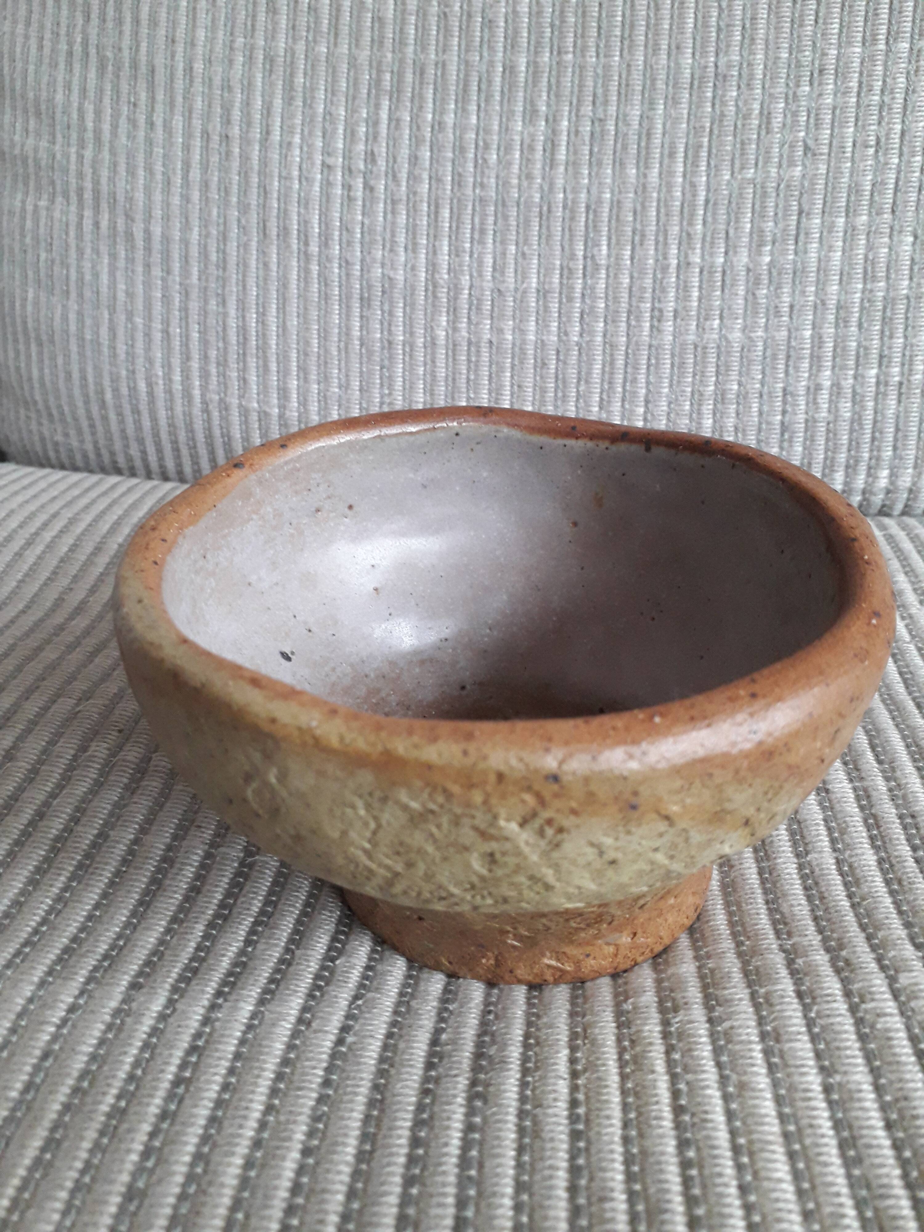 Vintage pocket tray with a raw finish