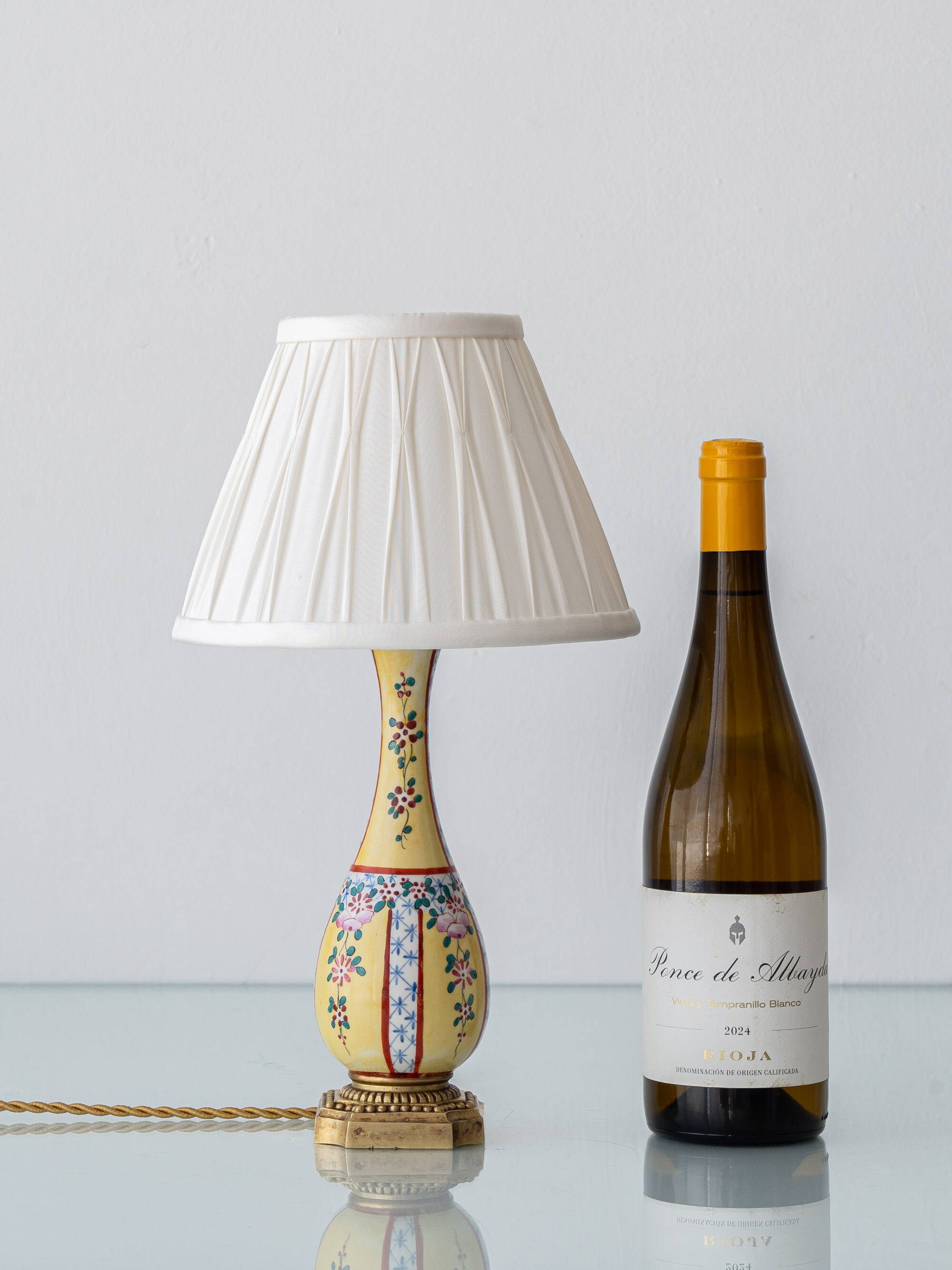Hand-Painted Yellow Chinoiserie Porcelain Lamp, circa 1900