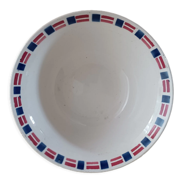 Iron earth soap bowl Saint Amand