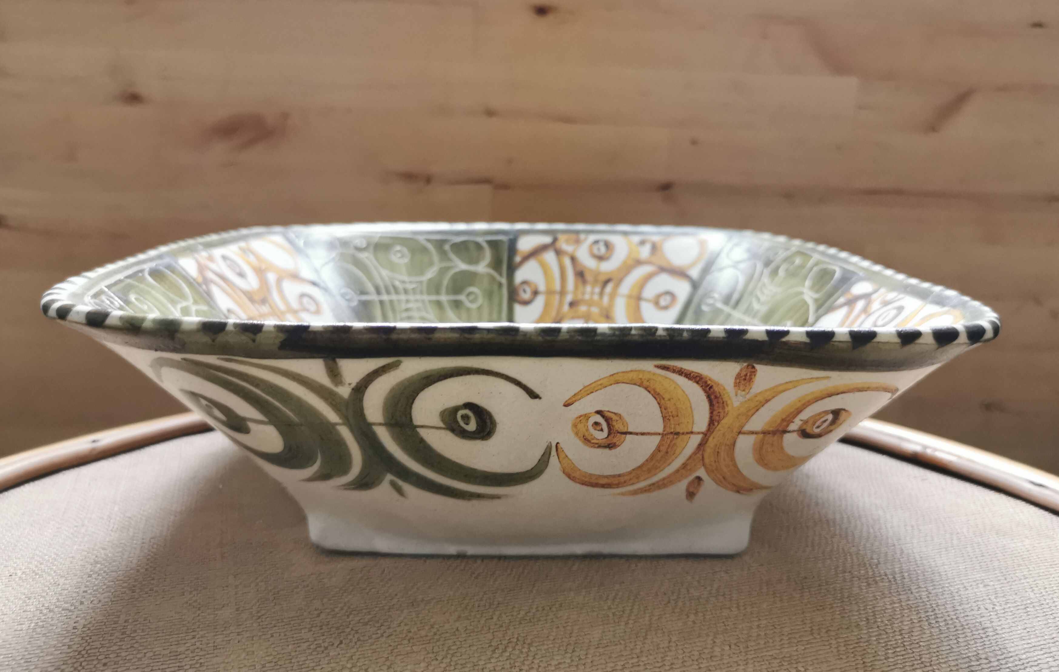 Keralluc enamelled sandstone cut by Andre Horellou