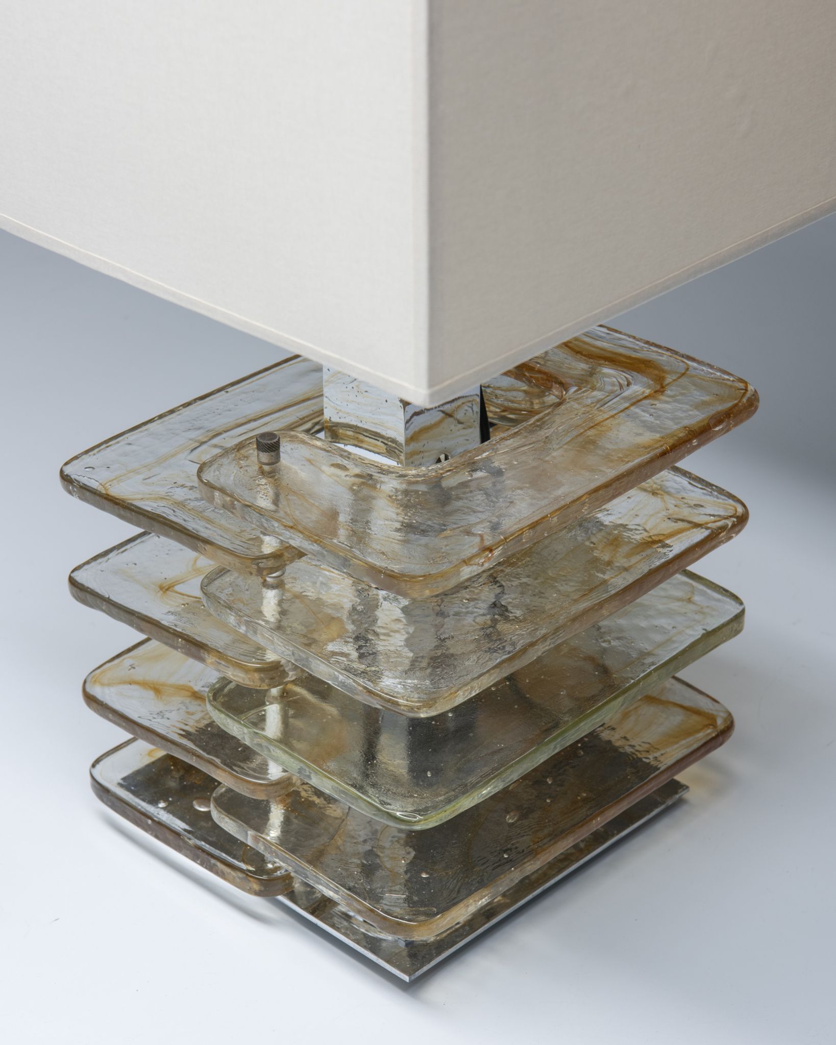 Lampe de table avec base en verre de Murano années 1960