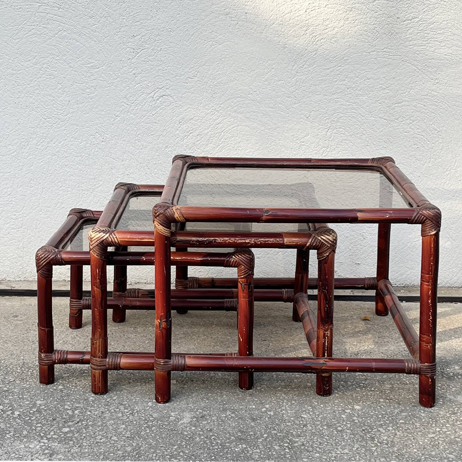 Suite of 3 bamboo nesting tables